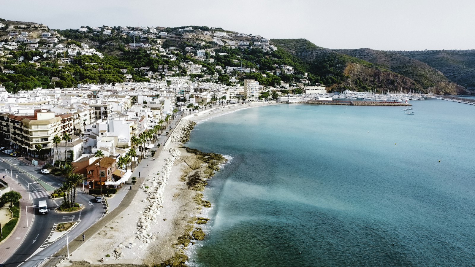 The Second Season — Why Autumn Is the Smartest Time to View on the Costa Blanca