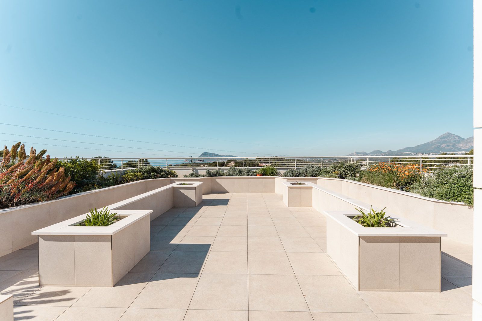 Stunning sea and golf views from the rooftop terrace of a 5-bedroom villa in Altea - The Estates