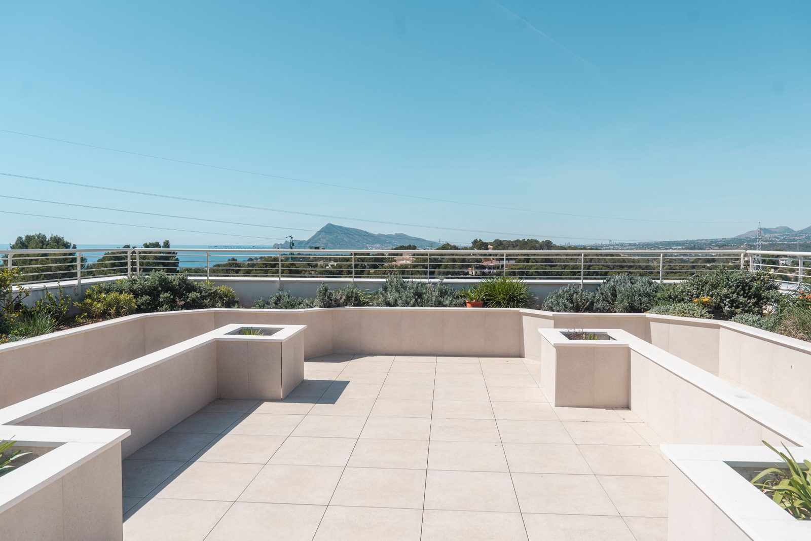 Stunning sea and golf views from the terrace of a 5-bedroom villa in Altea - The Estates
