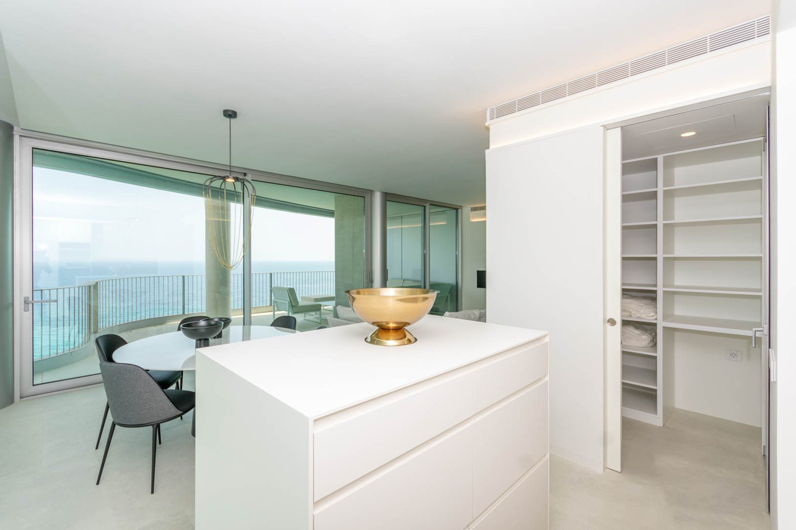 Stylish interior with sea views of a 4-bedroom apartment in Calpe - The Estates
