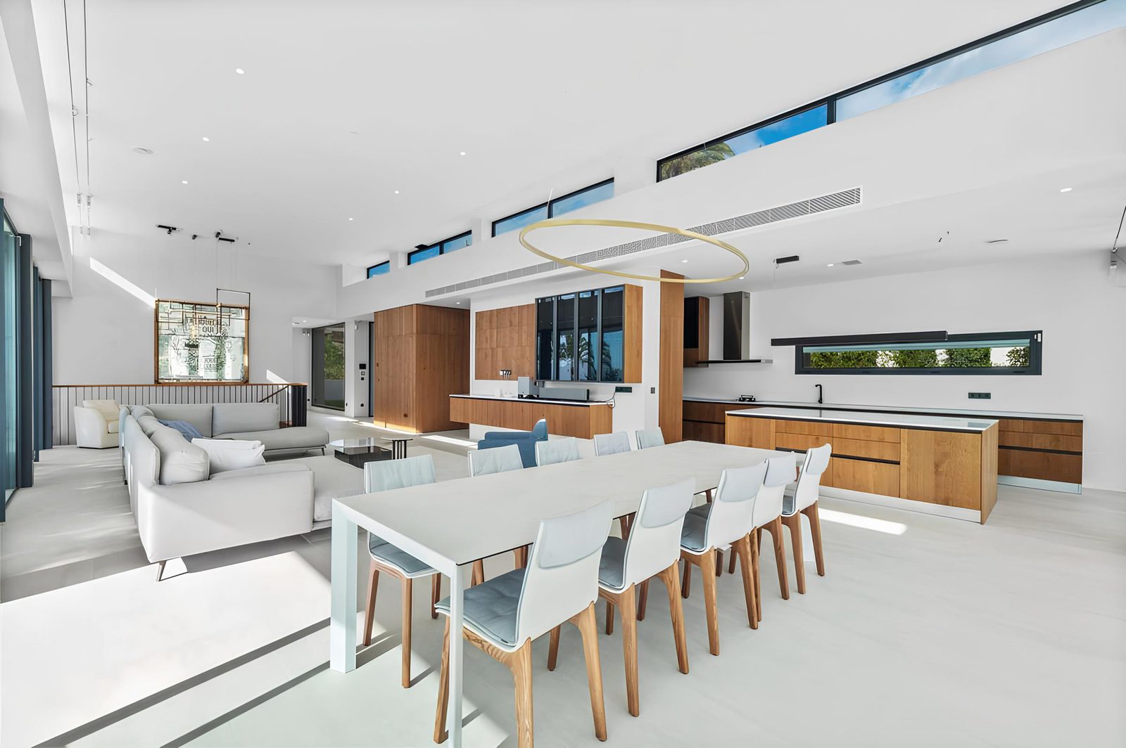 Stylish open-plan living and dining area of a 7-bedroom villa in Altea - The Estates