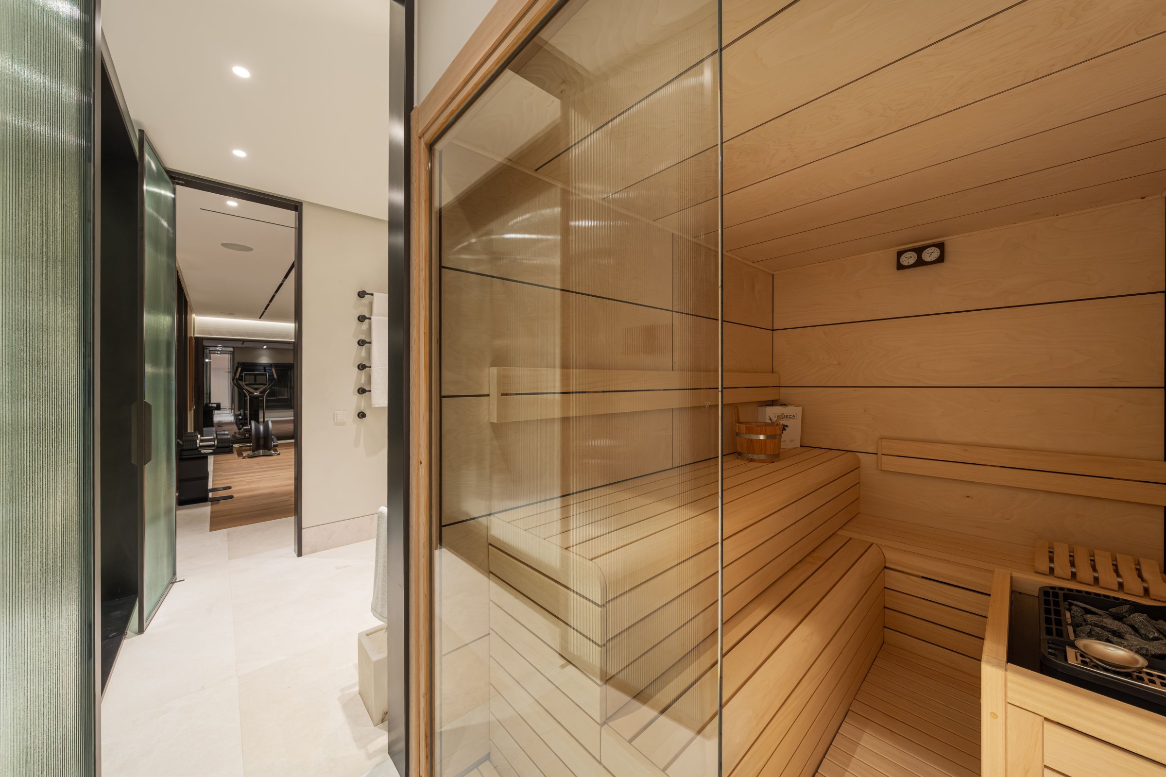 5-bed Villa in Málaga — Exclusive Luxury Villa in Marbella Hill Club, photo 29