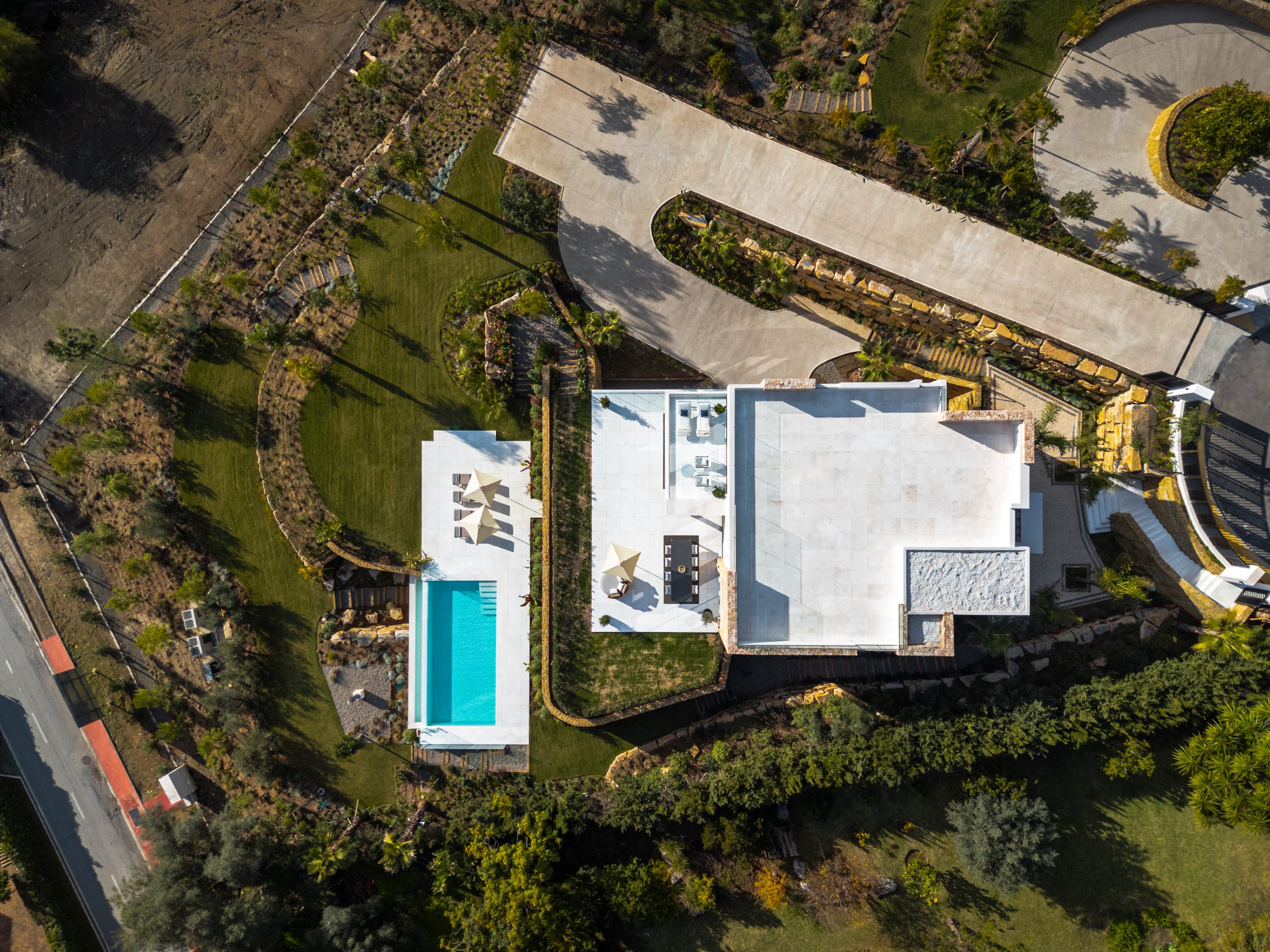 5-bed Villa in Málaga — Exclusive Luxury Villa in Marbella Hill Club, photo 4