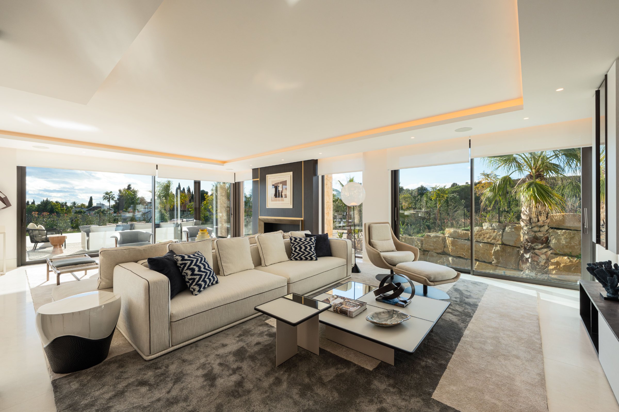 5-bed Villa in Málaga — Exclusive Luxury Villa in Marbella Hill Club, photo 13