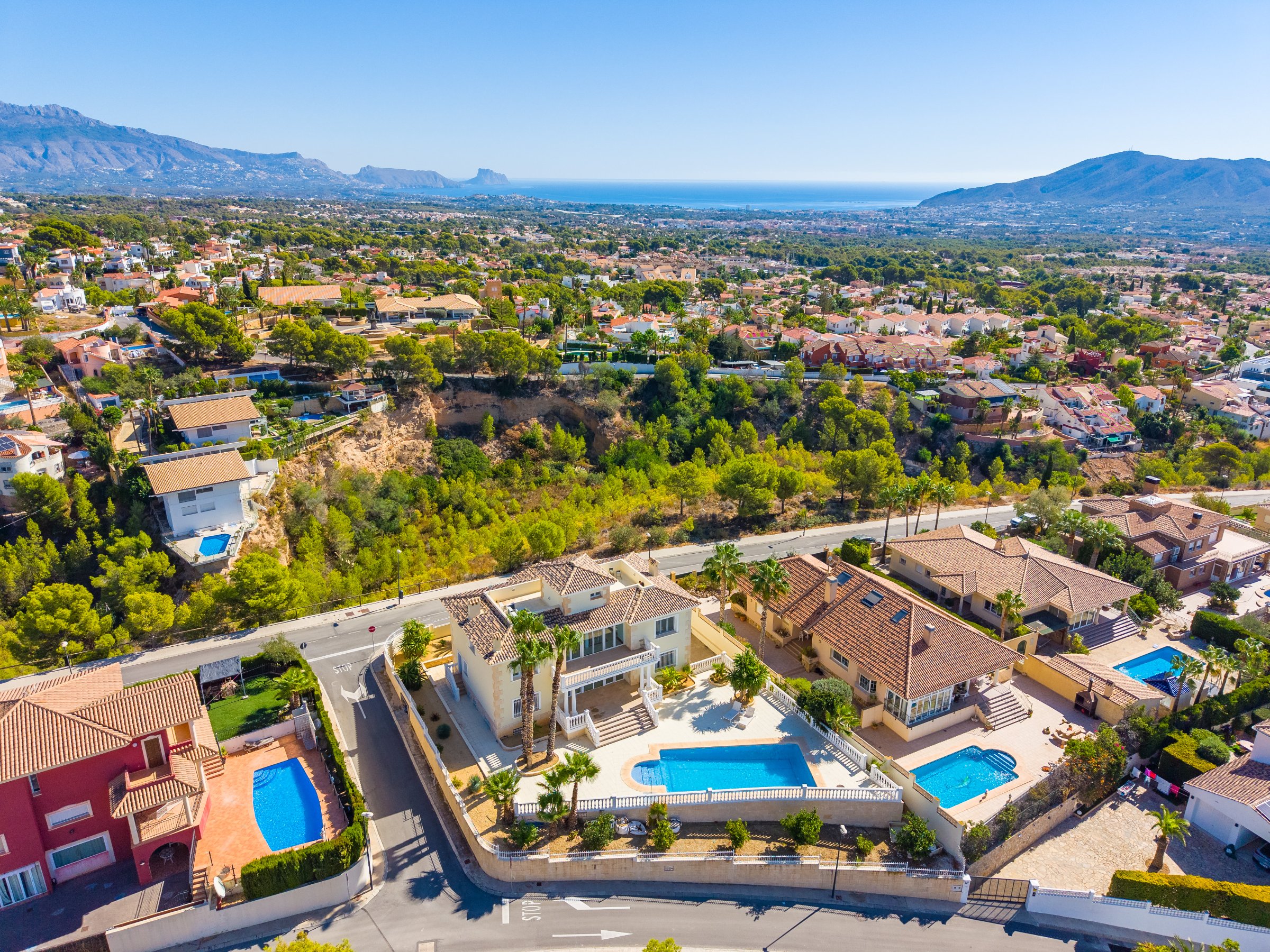 3-bed Villa in La Nucia — Villa Chelsea in La Nucía with Panoramic Views, photo 49