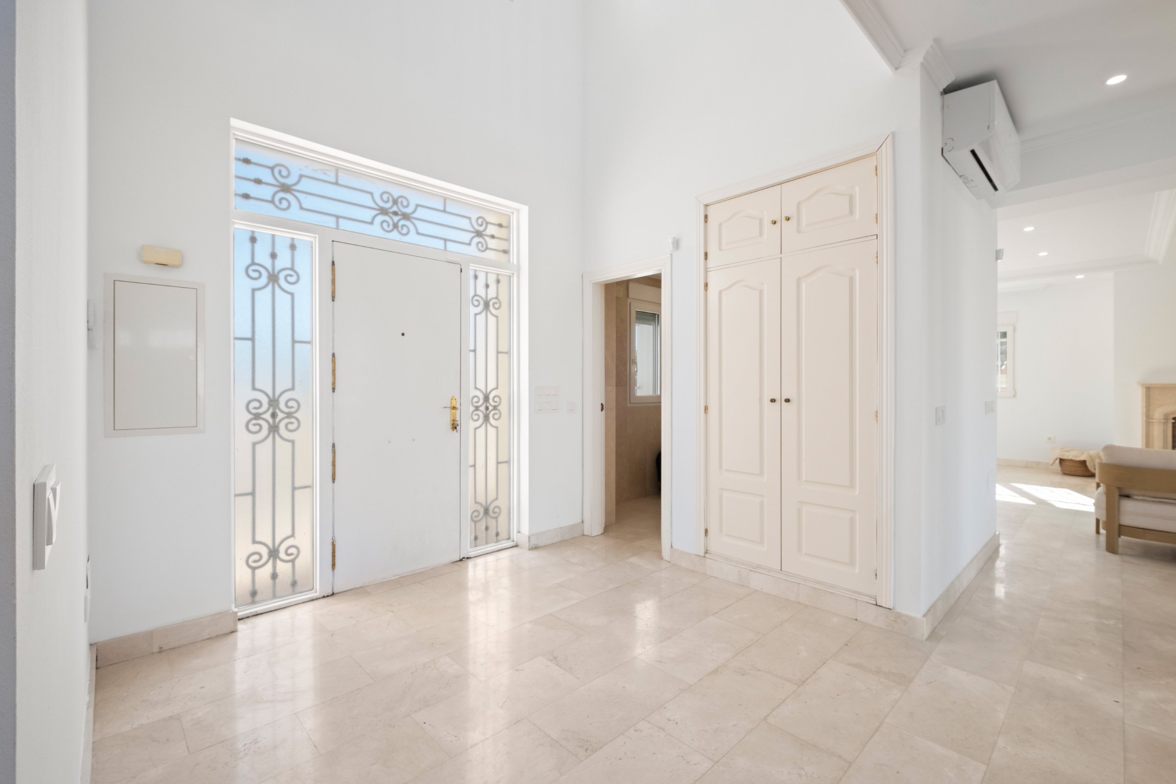 3-bed Villa in La Nucia — Villa Chelsea in La Nucía with Panoramic Views, photo 17