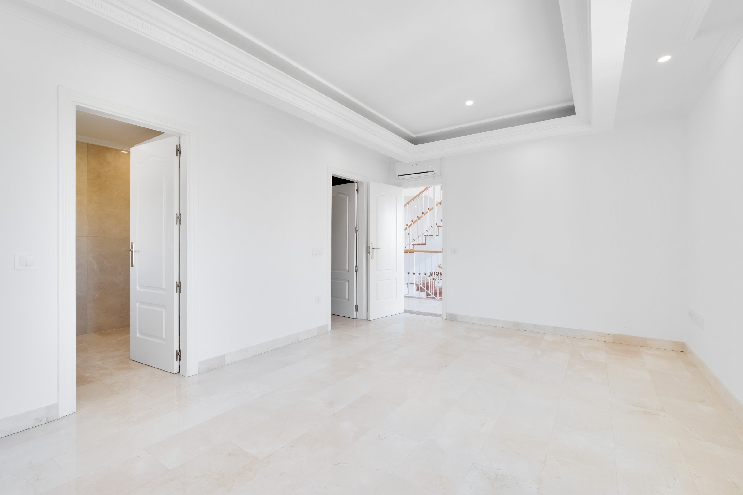3-bed Villa in La Nucia — Villa Chelsea in La Nucía with Panoramic Views, photo 27