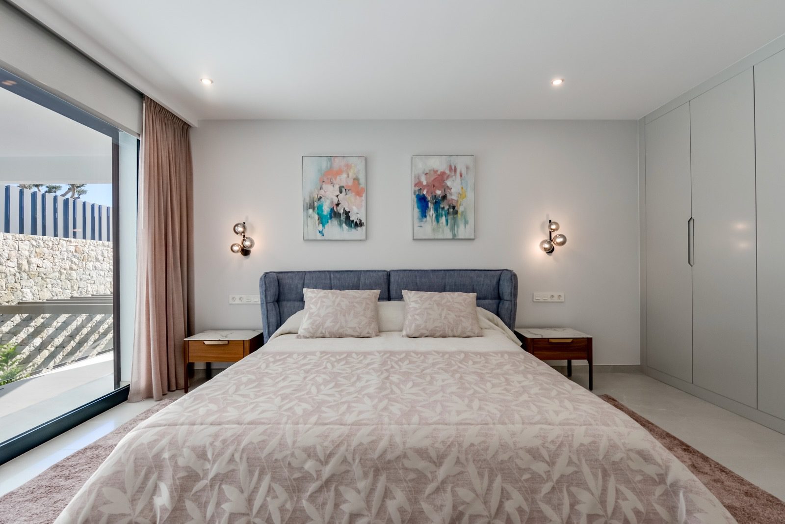 A stylish bedroom with modern decor in a 7-bedroom villa in Finestrat - The Estates