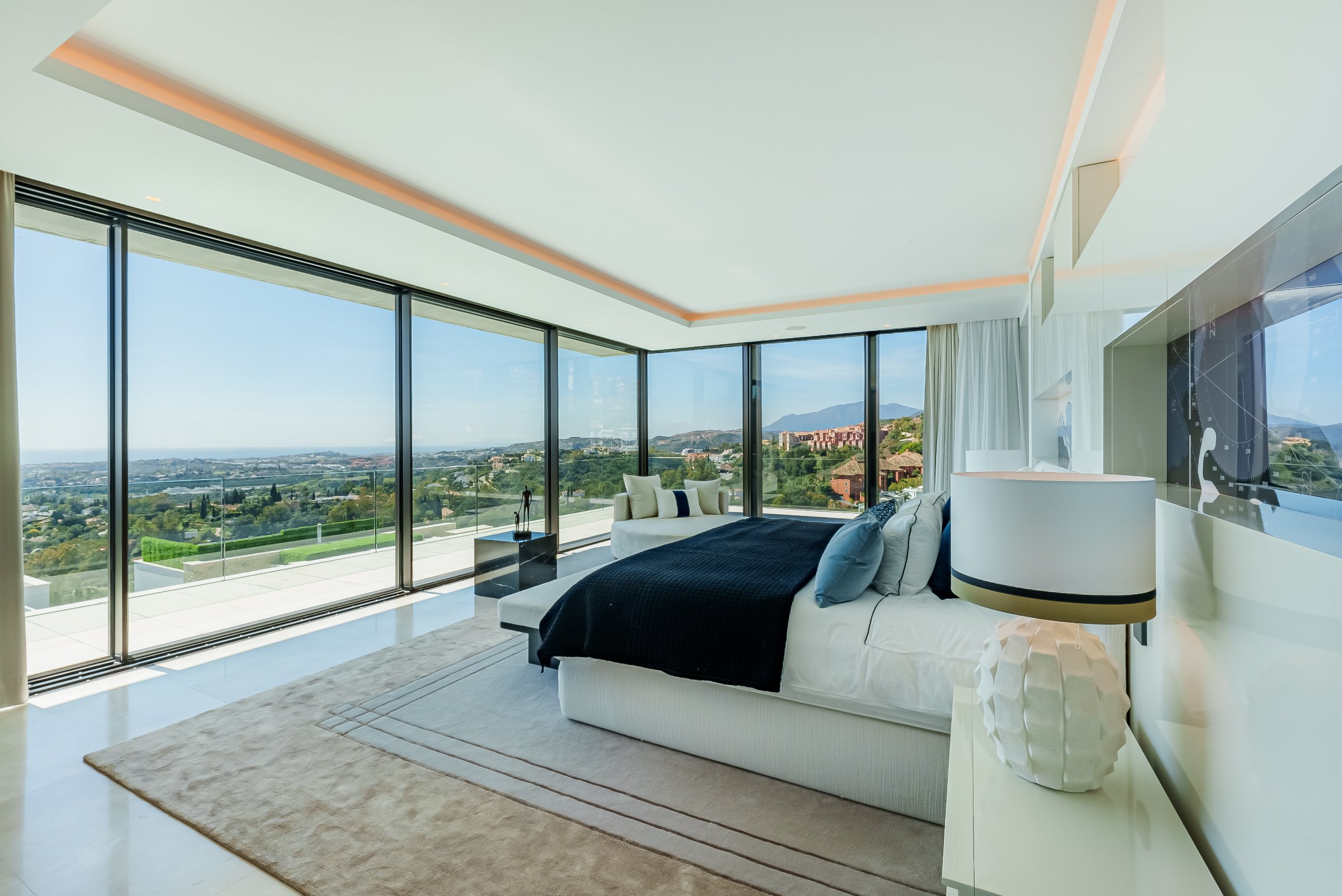 8-bed Villa in Málaga — Panoramic Sea View Estate in La Quinta | Hills 12, photo 21