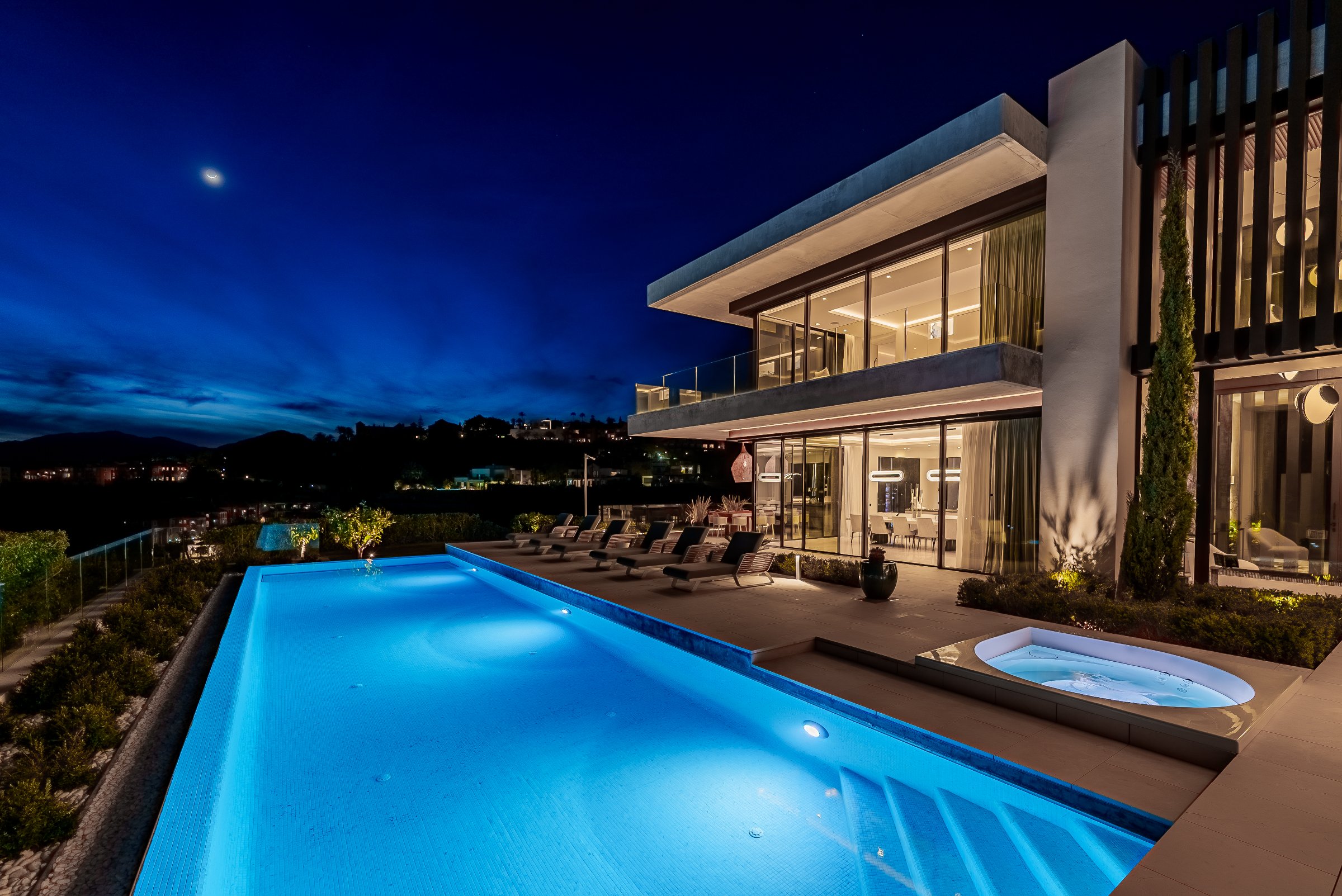 8-bed Villa in Málaga — Panoramic Sea View Estate in La Quinta | Hills 12, photo 64