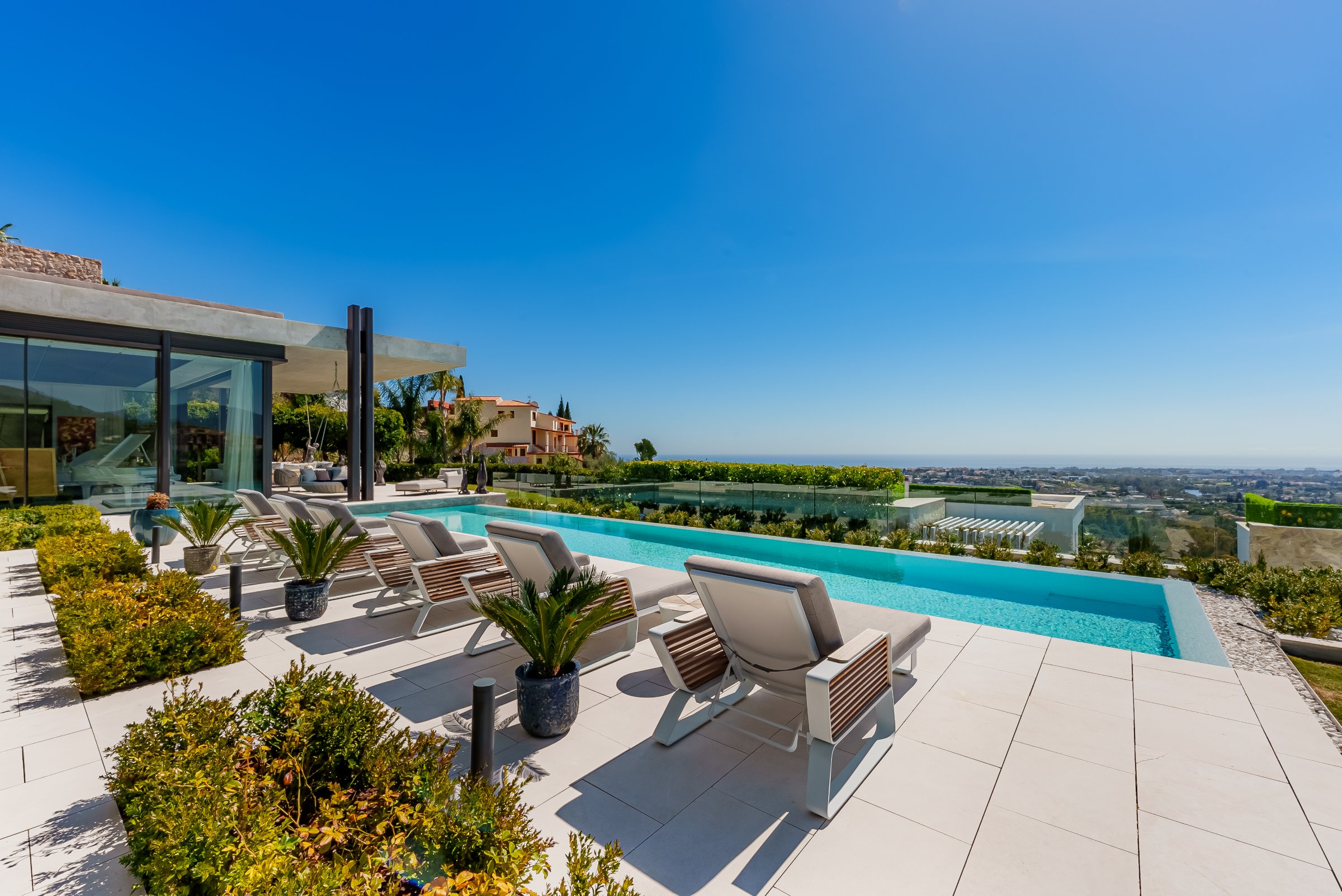 8-bed Villa in Málaga — Panoramic Sea View Estate in La Quinta | Hills 12, photo 54