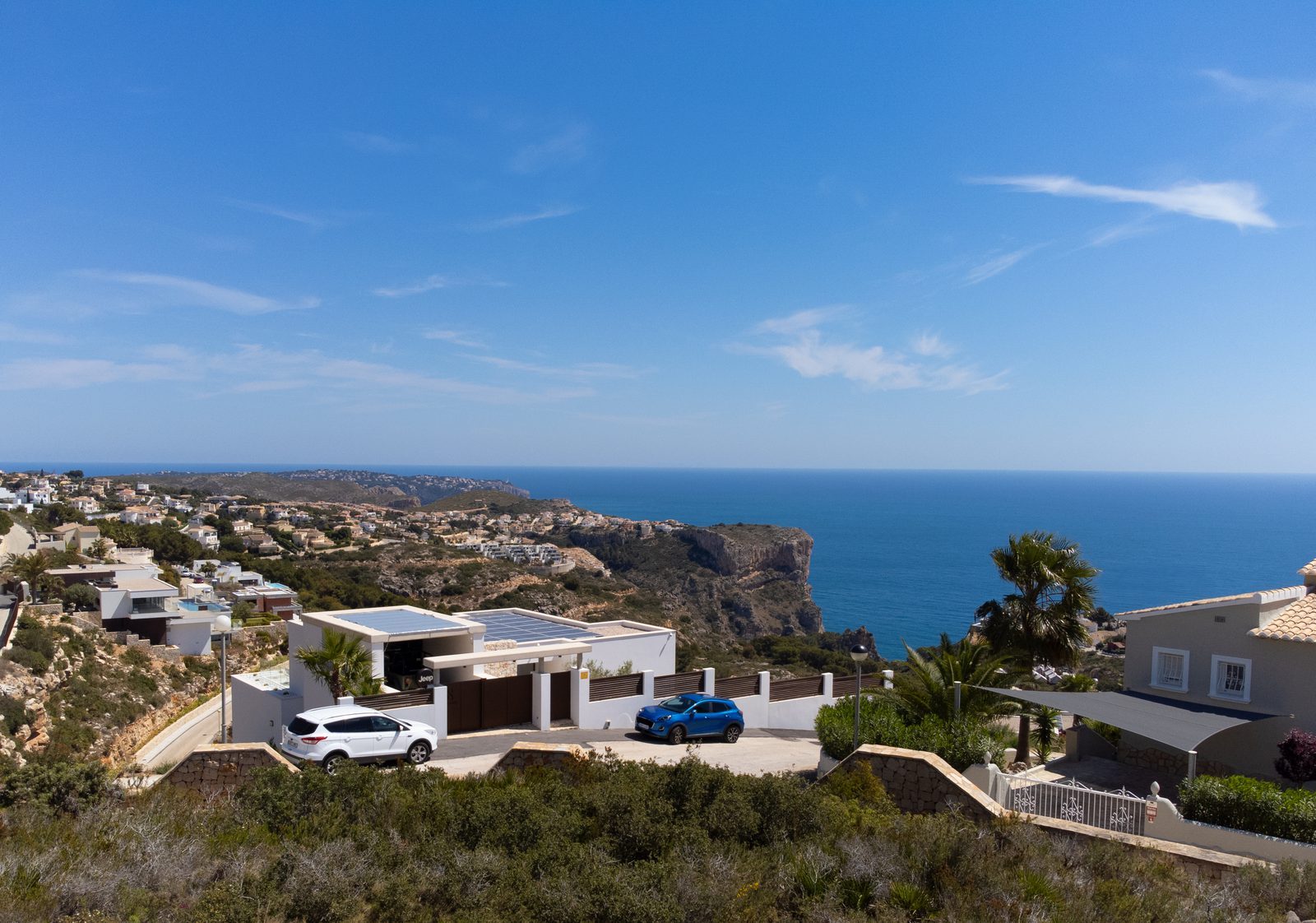 Panoramic sea and coastal view from a 3-bedroom villa in Benitachell - The Estates