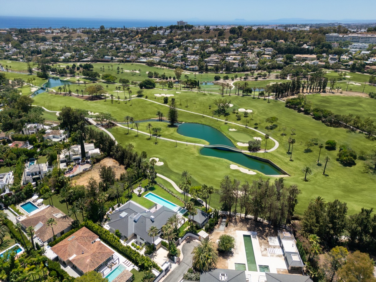 Exclusive Frontline Golf Estate in Nueva Andalucía, Marbella | Villa Solstice