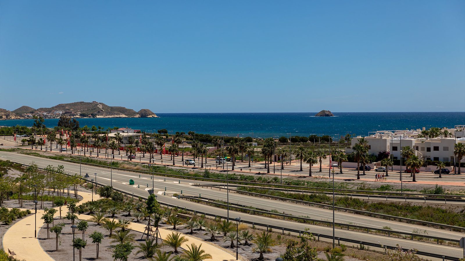 Stunning New Bungalow Near Almería's Beautiful Beaches