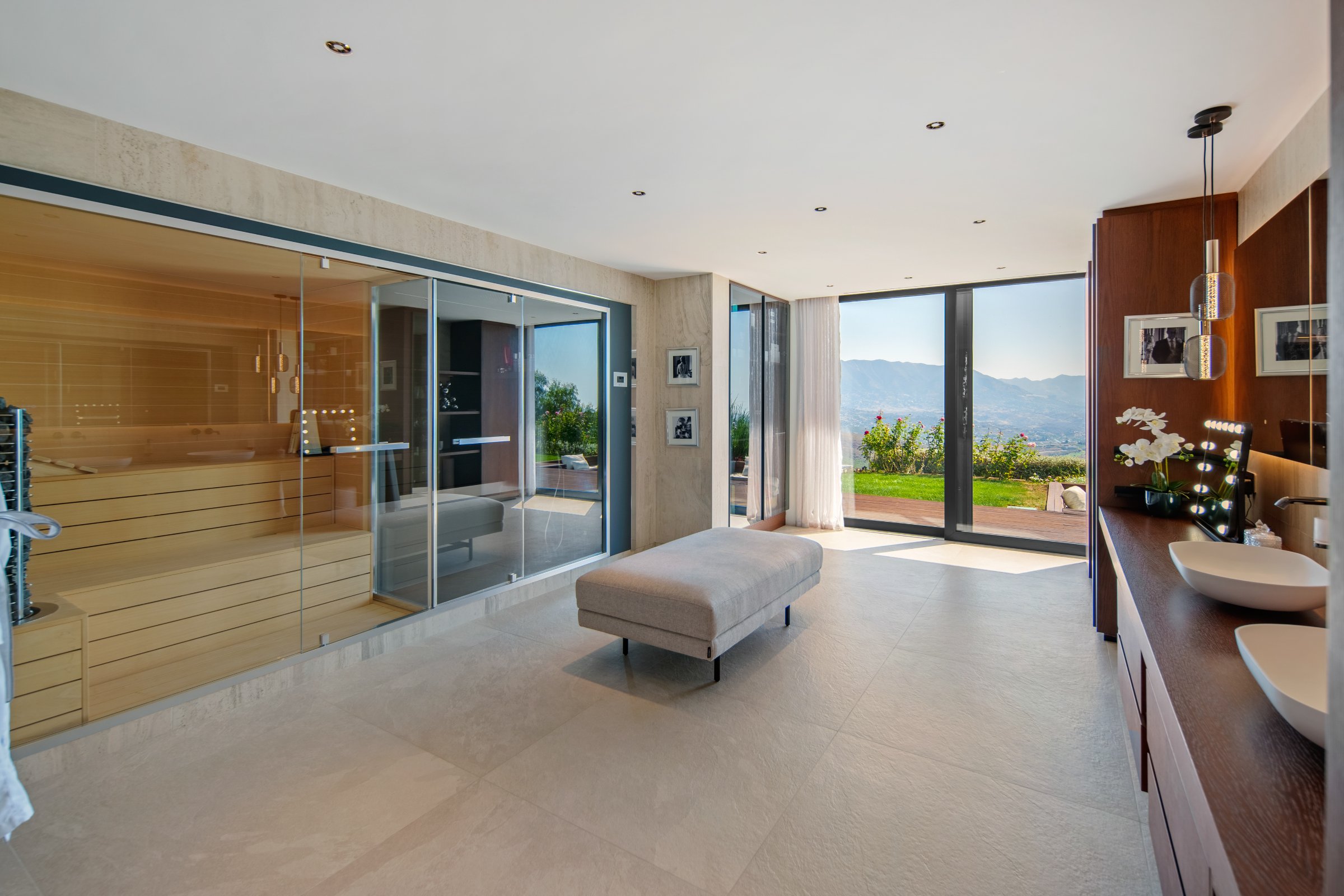 6-bed Villa in Málaga — Luxury Villa in La Mairena with Panoramic Sea Views | Villa Mairena, photo 22