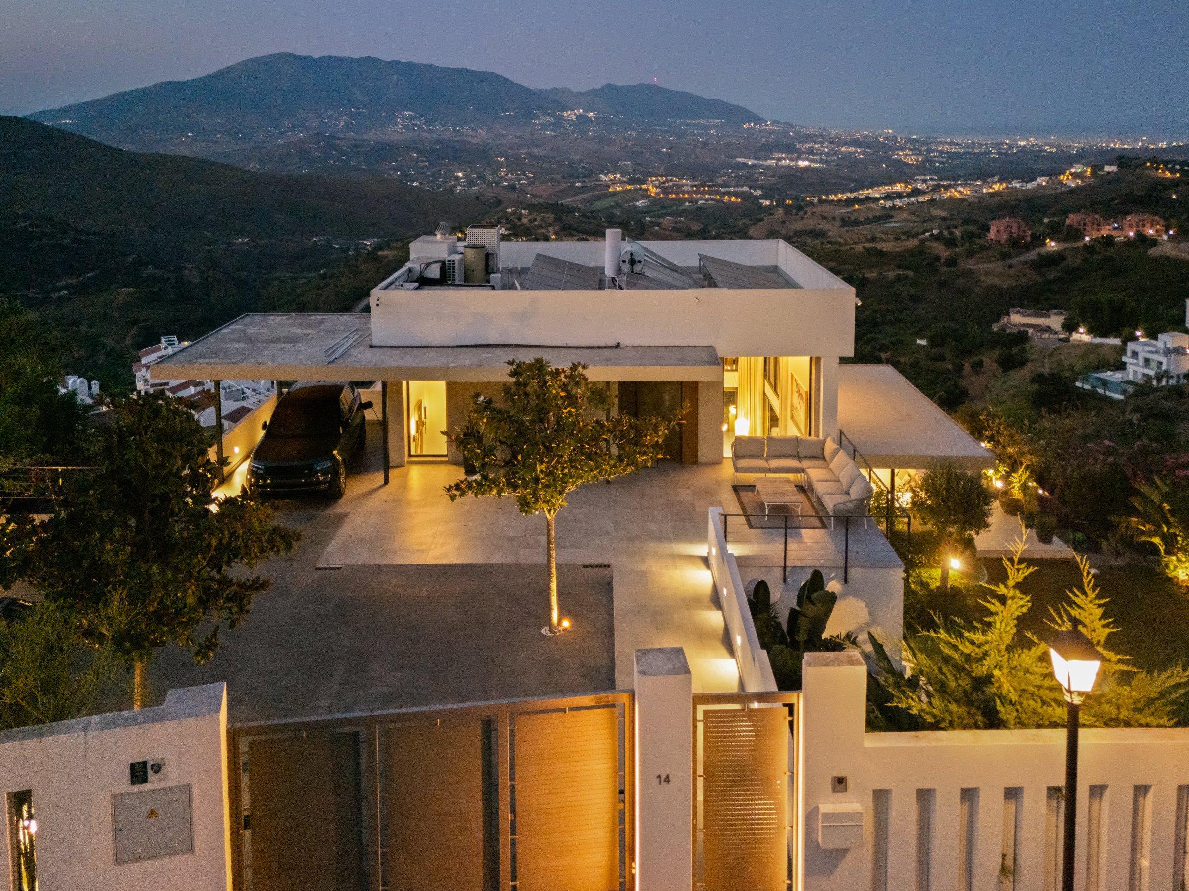 6-bed Villa in Málaga — Luxury Villa in La Mairena with Panoramic Sea Views | Villa Mairena, photo 57