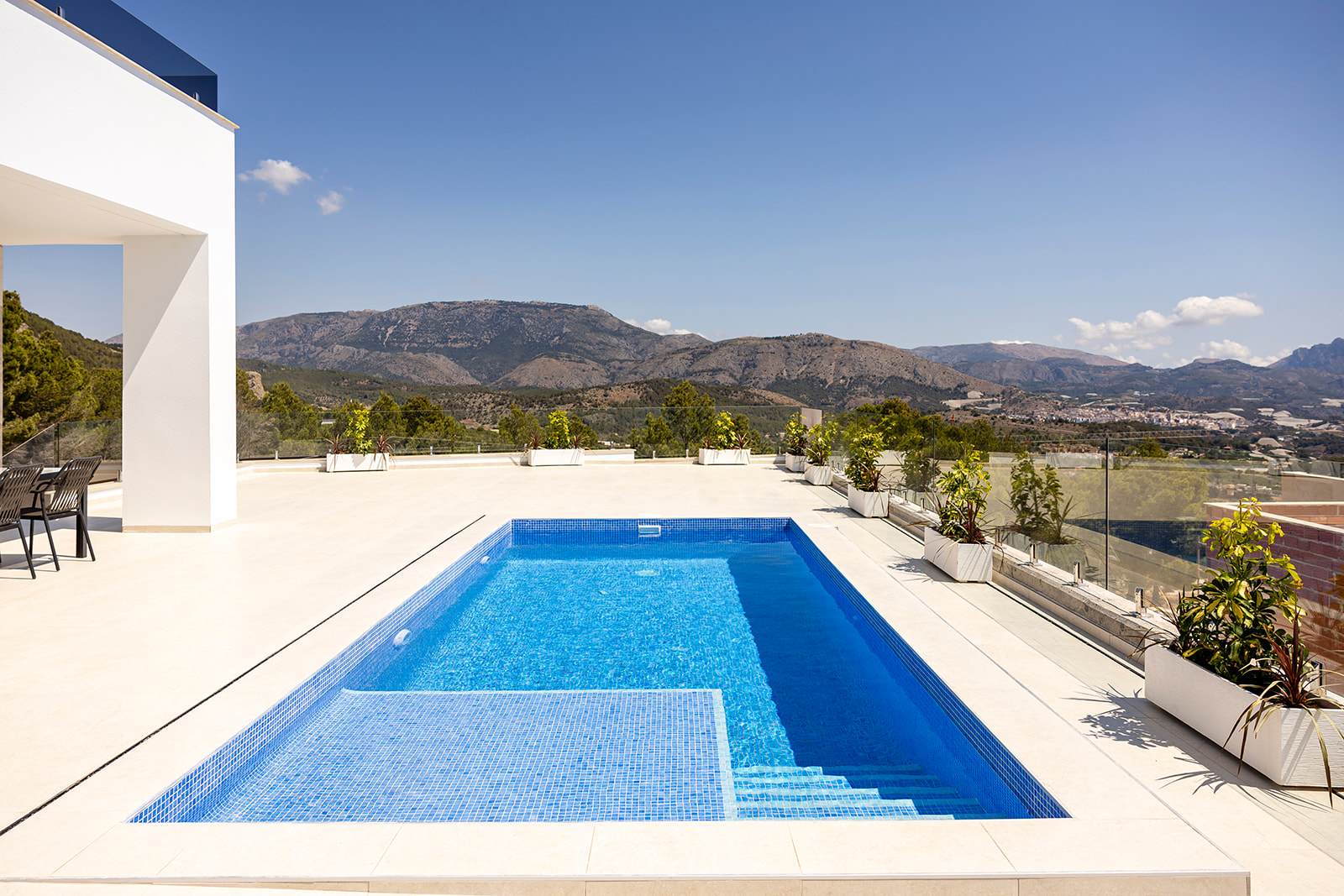 3-bed Villa in Polop — New Build Villas with Private Pools and Mountain Views | Villa Monte Ponoig 2, photo 3