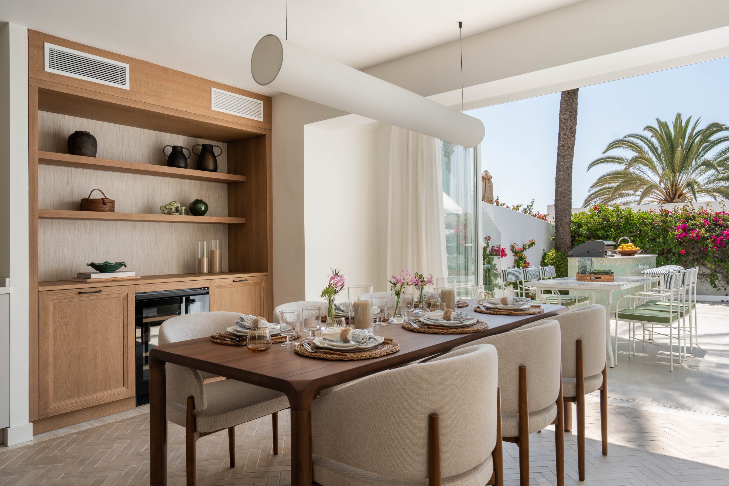 3-bed Villa in Málaga — Beachfront Home on Marbella’s Golden Mile with Sea Views | Villa Oasis Club, photo 20