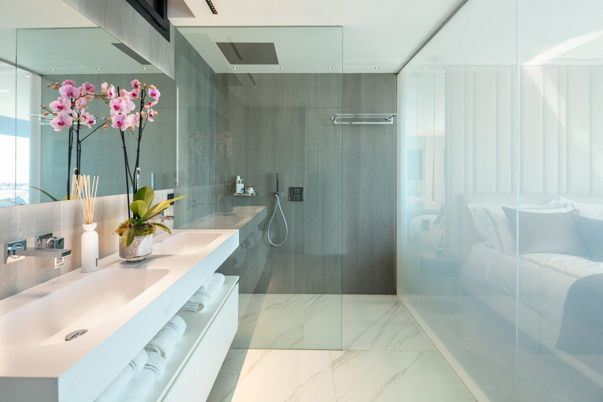 3-bed Apartment in Málaga — Frontline Marina Apartment in Puerto Banús with Sea Views | Apartment Banús, photo 14