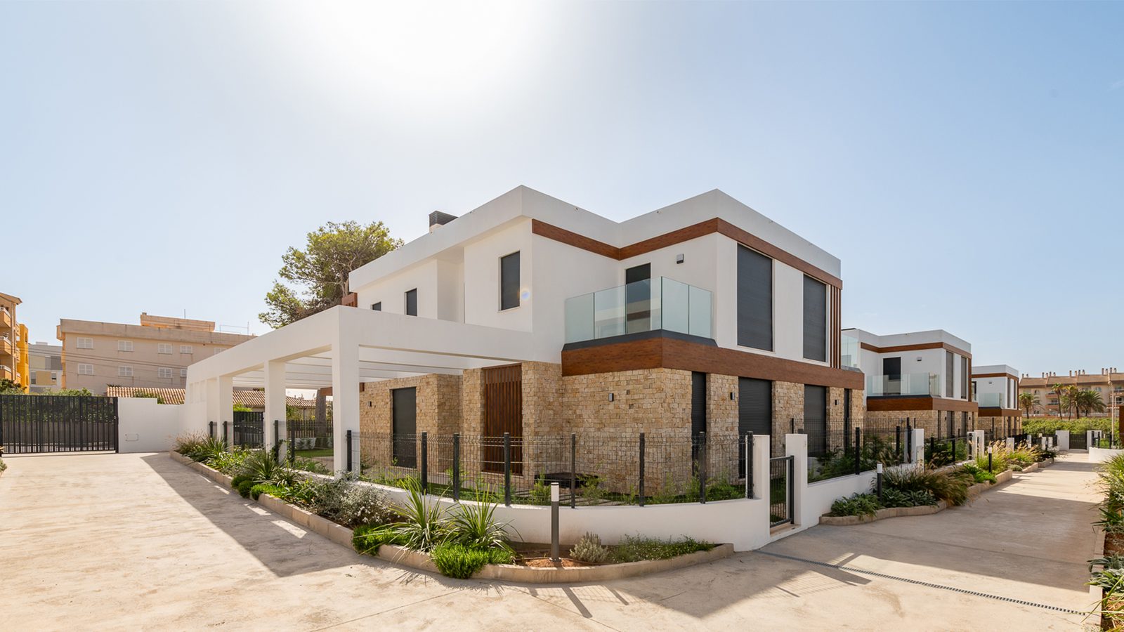 Exterior view of a modern 3-bedroom semi-detached in Capdepera - The Estates
