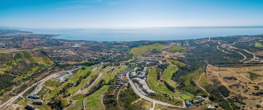 Stunning New Luxury Apartment in Estepona