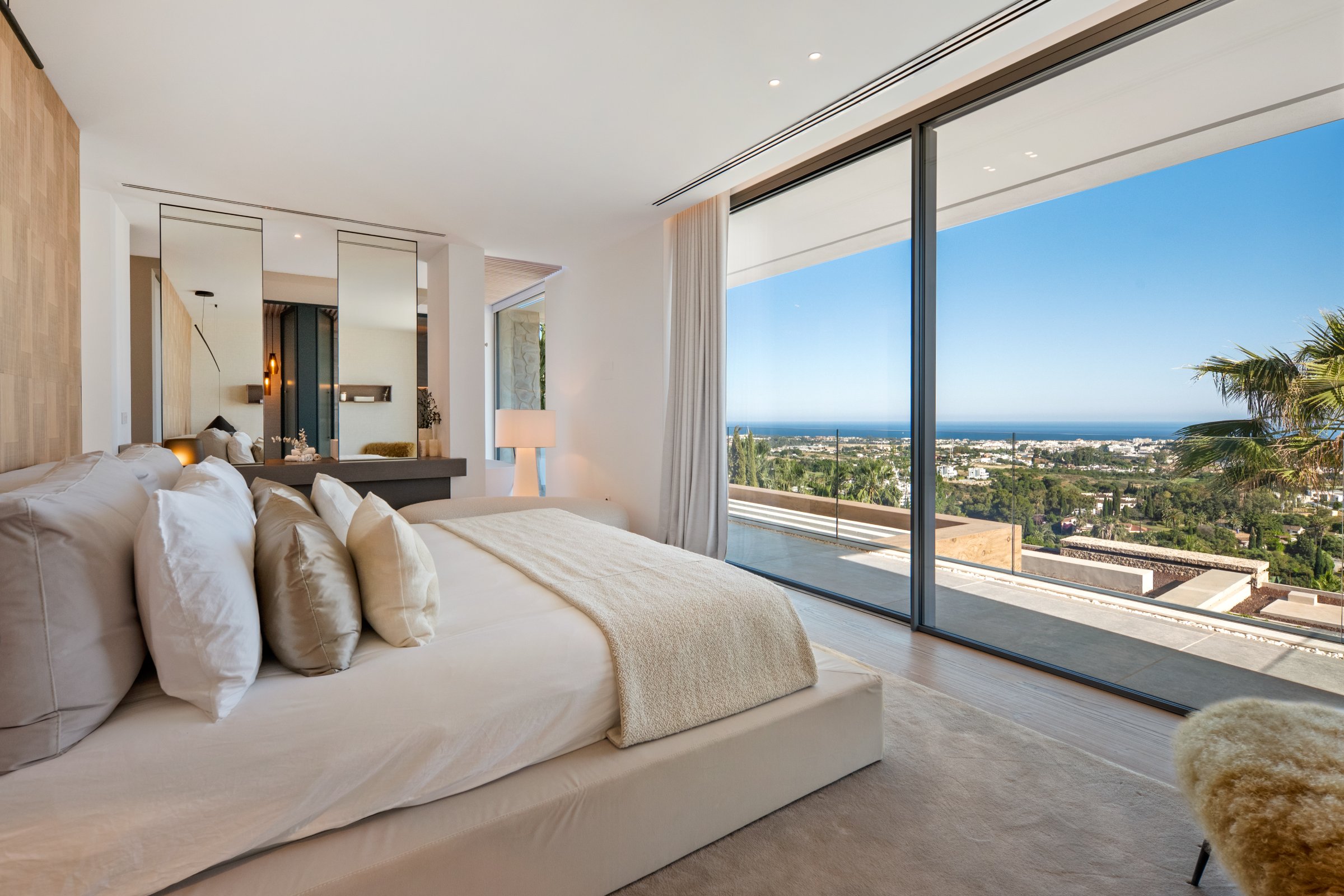 6-bed Villa in Málaga — Luxury Villa in La Quinta, Benahavís with Panoramic Sea Views | Villa Mare, photo 15