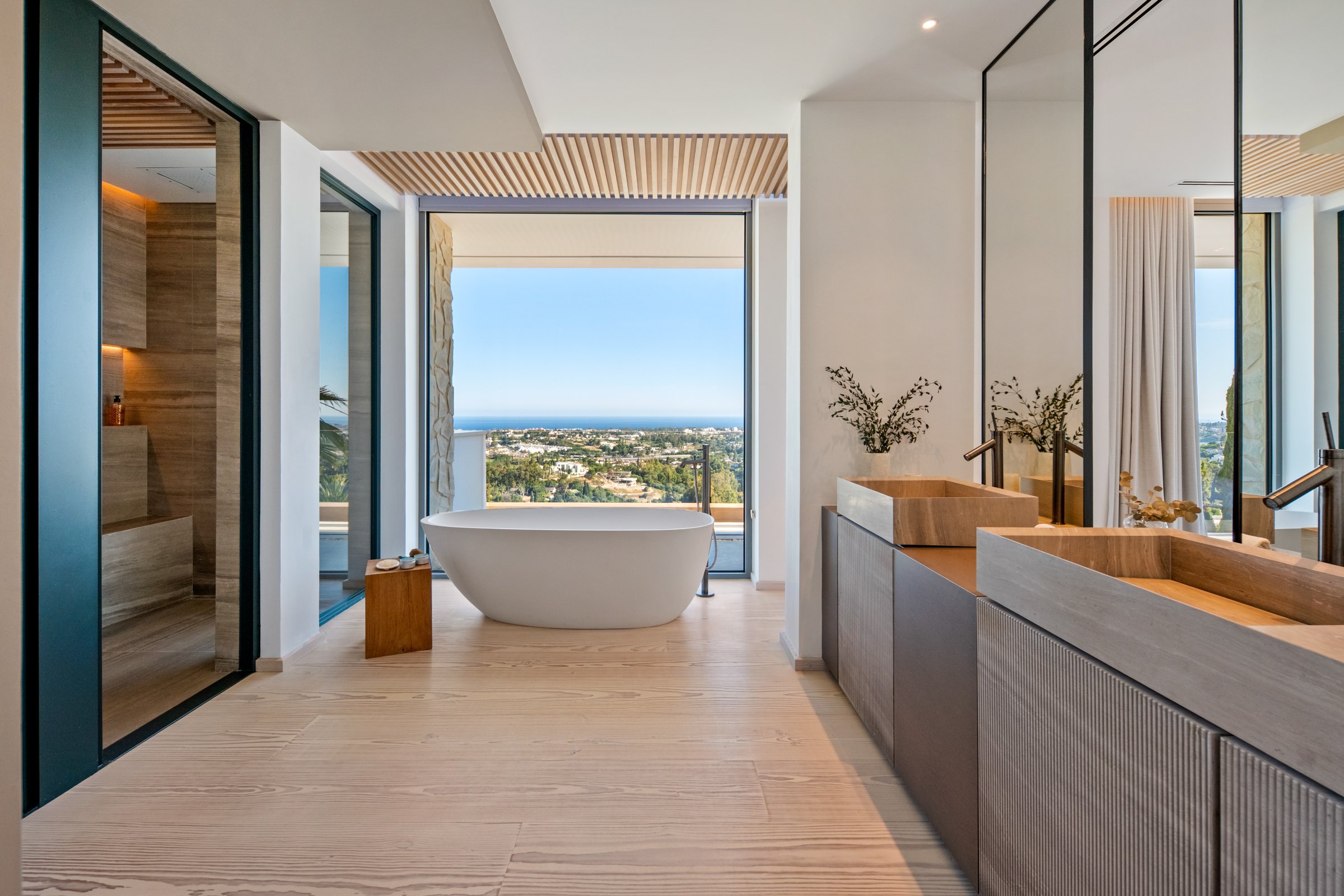 6-bed Villa in Málaga — Luxury Villa in La Quinta, Benahavís with Panoramic Sea Views | Villa Mare, photo 20
