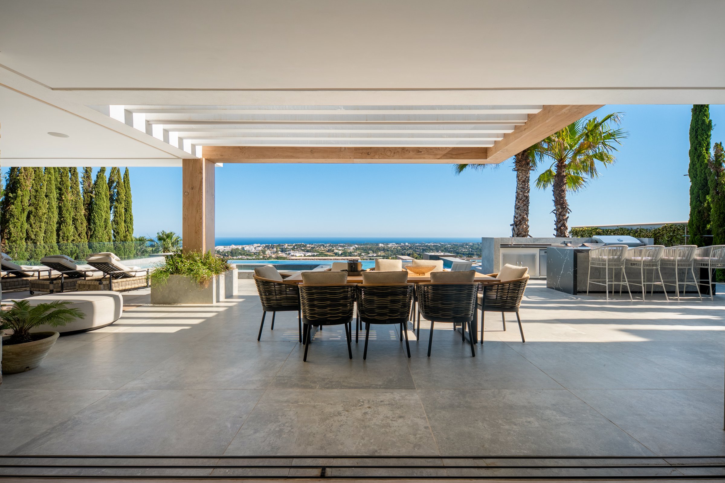 6-bed Villa in Málaga — Luxury Villa in La Quinta, Benahavís with Panoramic Sea Views | Villa Mare, photo 2