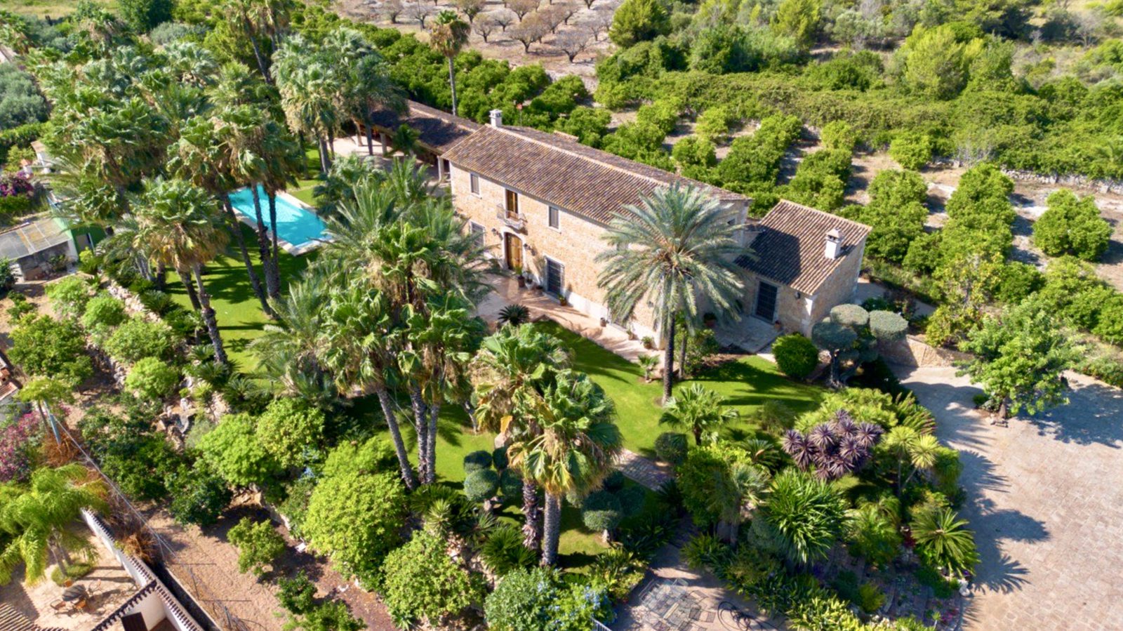Luxury rustic finca near Denia with 10,000 m2 of private land | Finca Xara