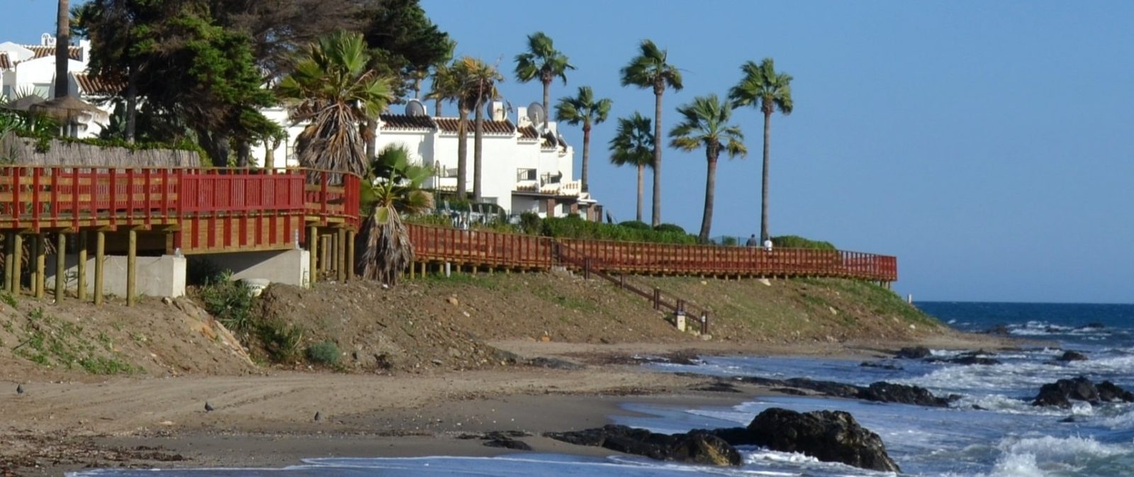 Seafront apartment