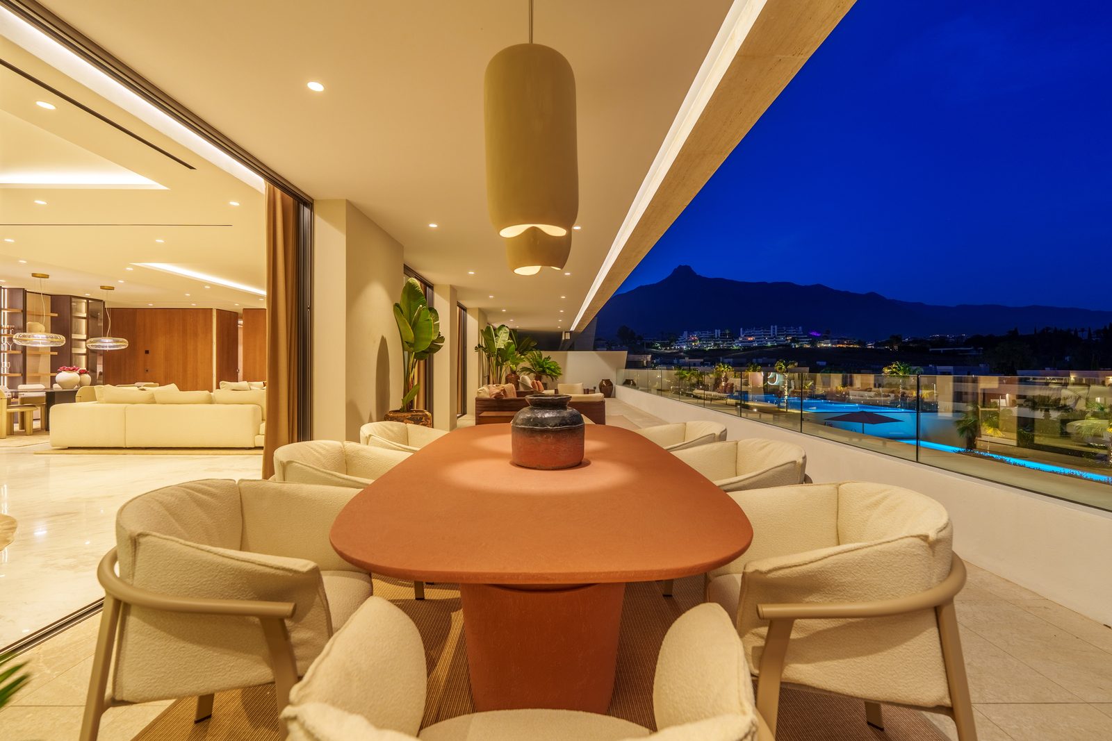 Elegant dining and living