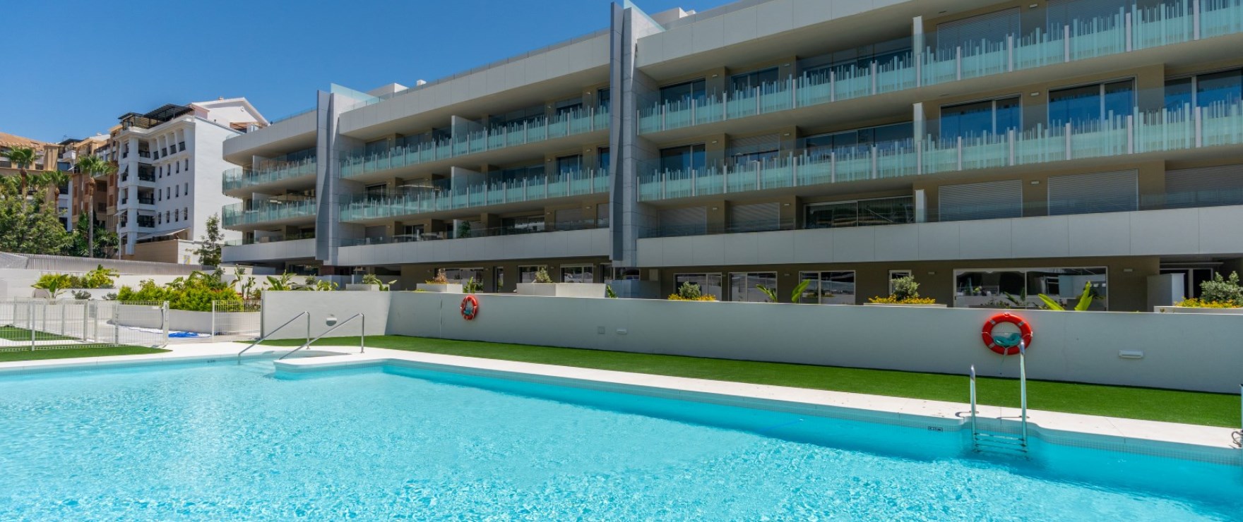 4-bed Apartment in Marbella — Stunning New Luxury Apartment in Marbella, photo 2