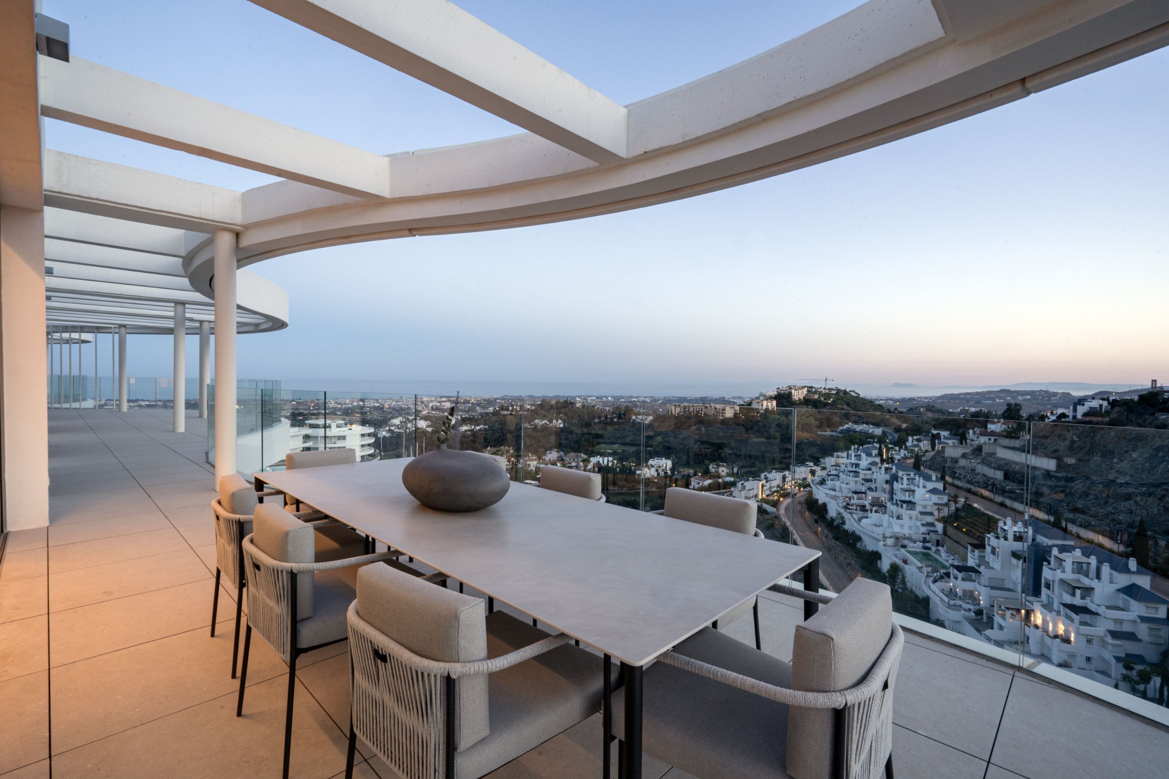 4-bed Penthouse in Malaga — Luxury Sea View Apartments & Penthouses for Sale in Benahavis, Marbella | Penthouse The View 5, photo 45