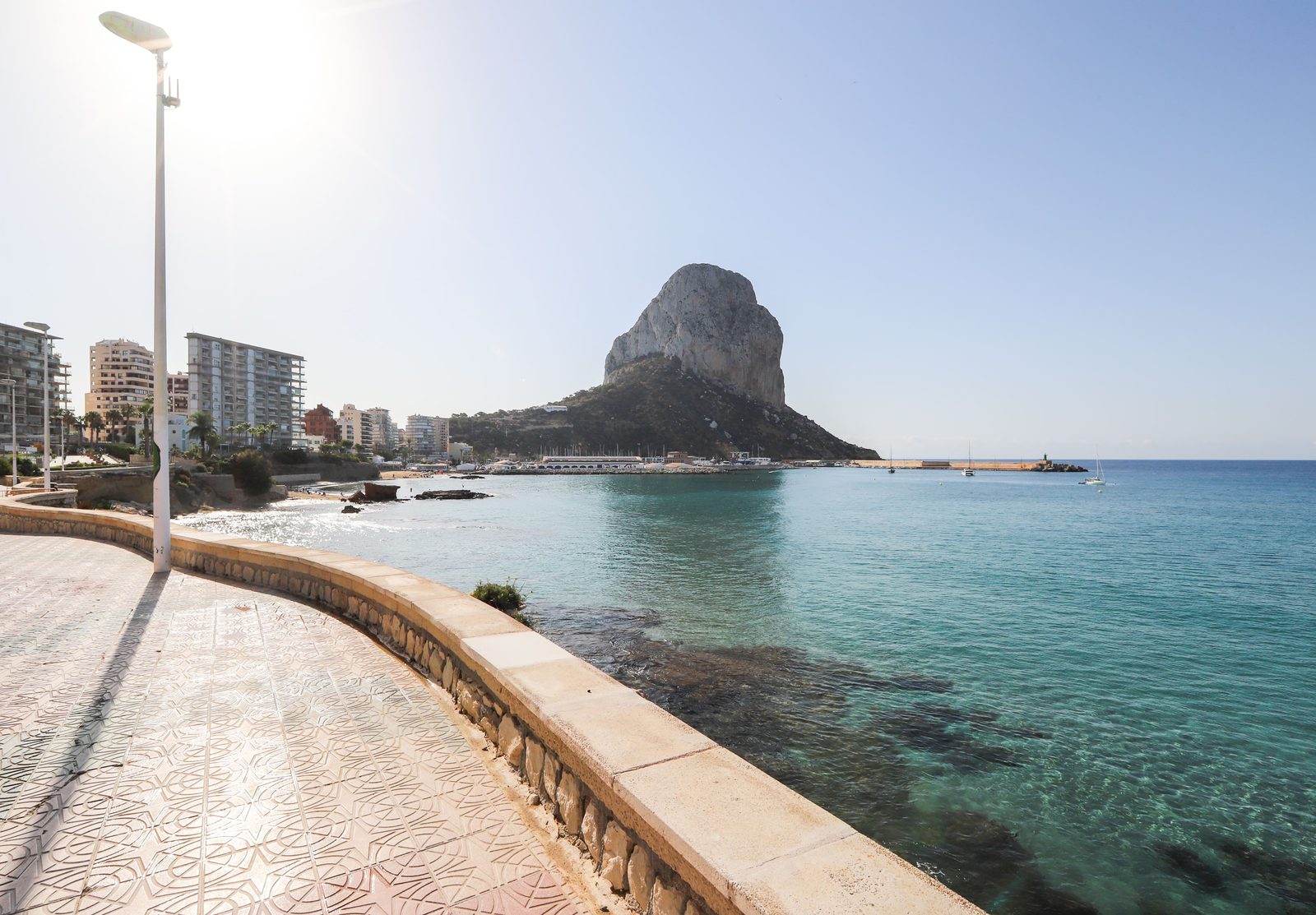 Panoramic sea views of a 4-bedroom apartment in Calpe - The Estates
