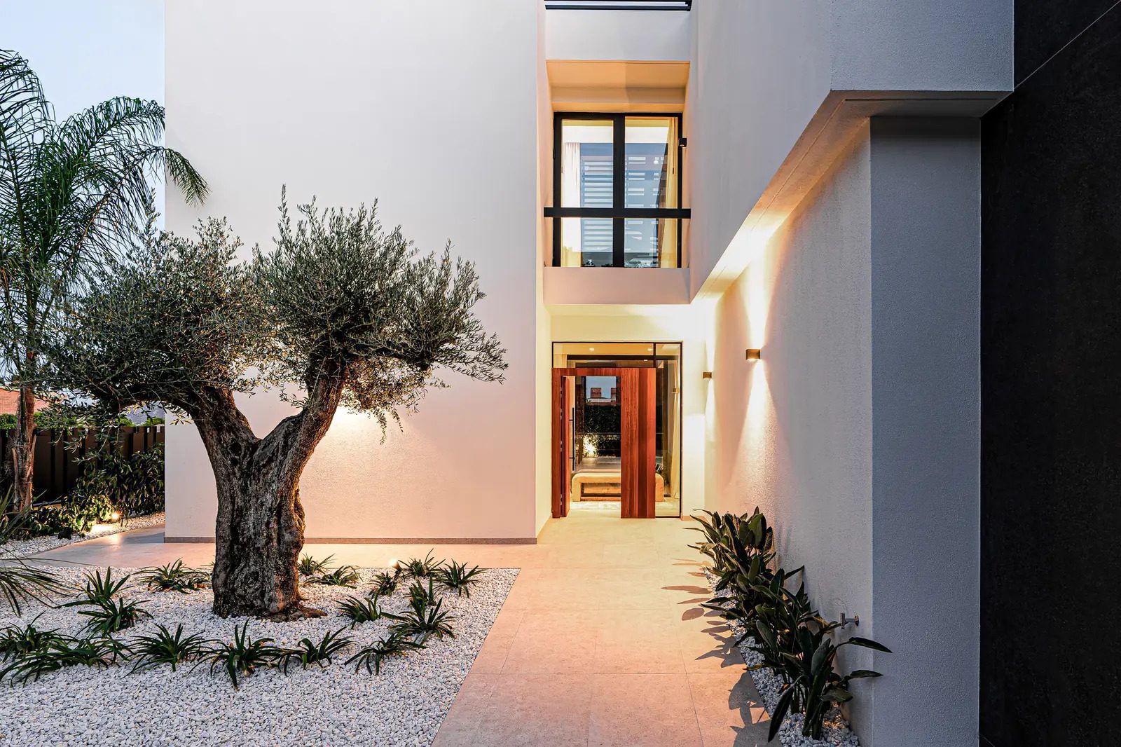 Luxury villas for sale in La Nucia with private pool and sea views | Villa Noa 3