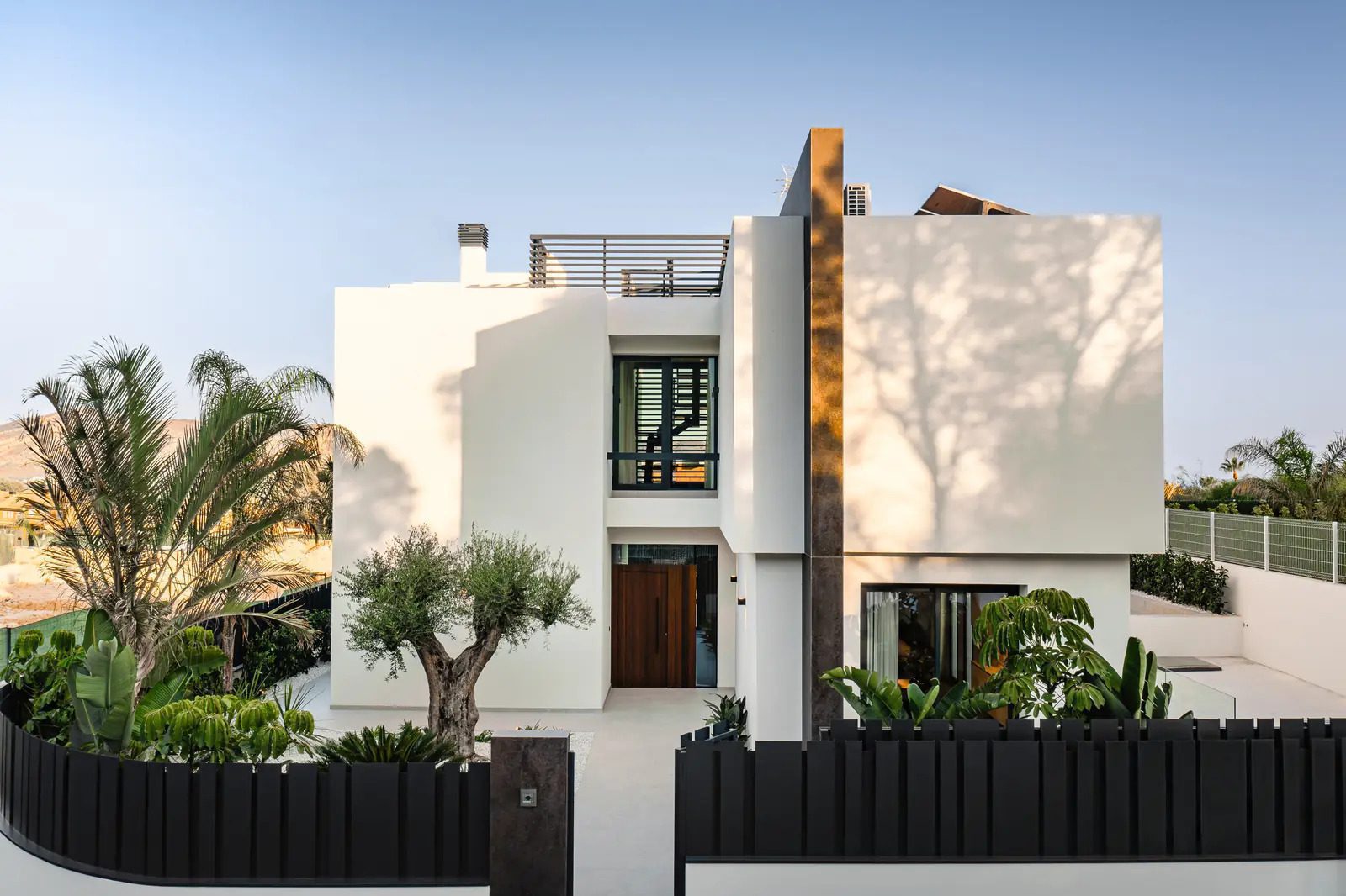 Luxury villas for sale in La Nucia with private pool and sea views | Villa Noa 4