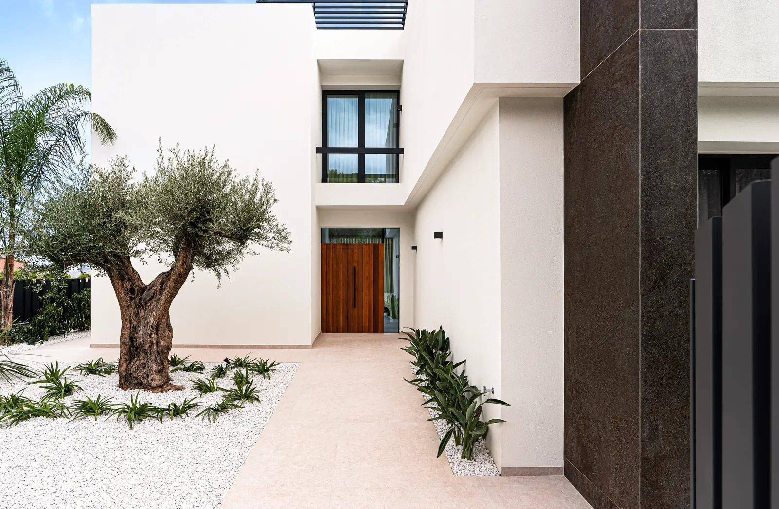 Luxury villas for sale in La Nucia with private pool and sea views | Villa Noa 2