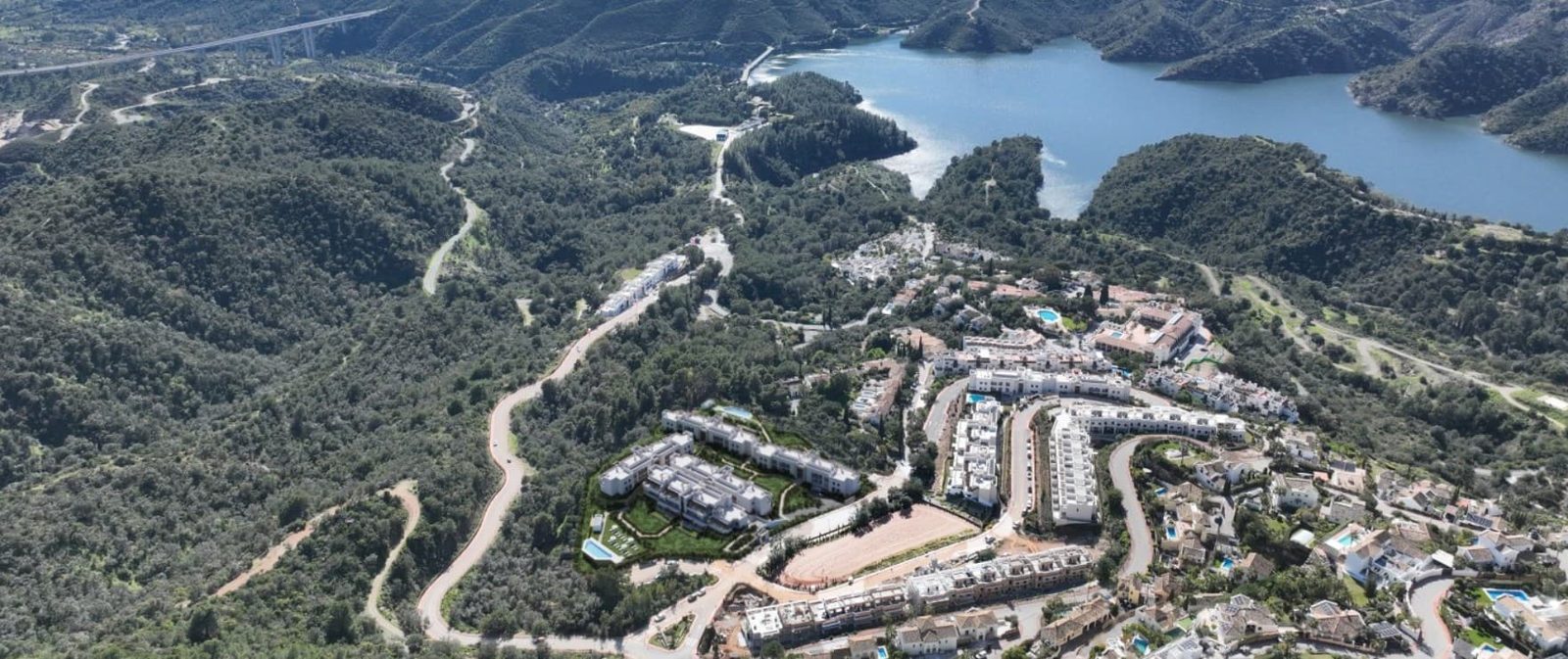 Stunning New Luxury Apartment in Istan