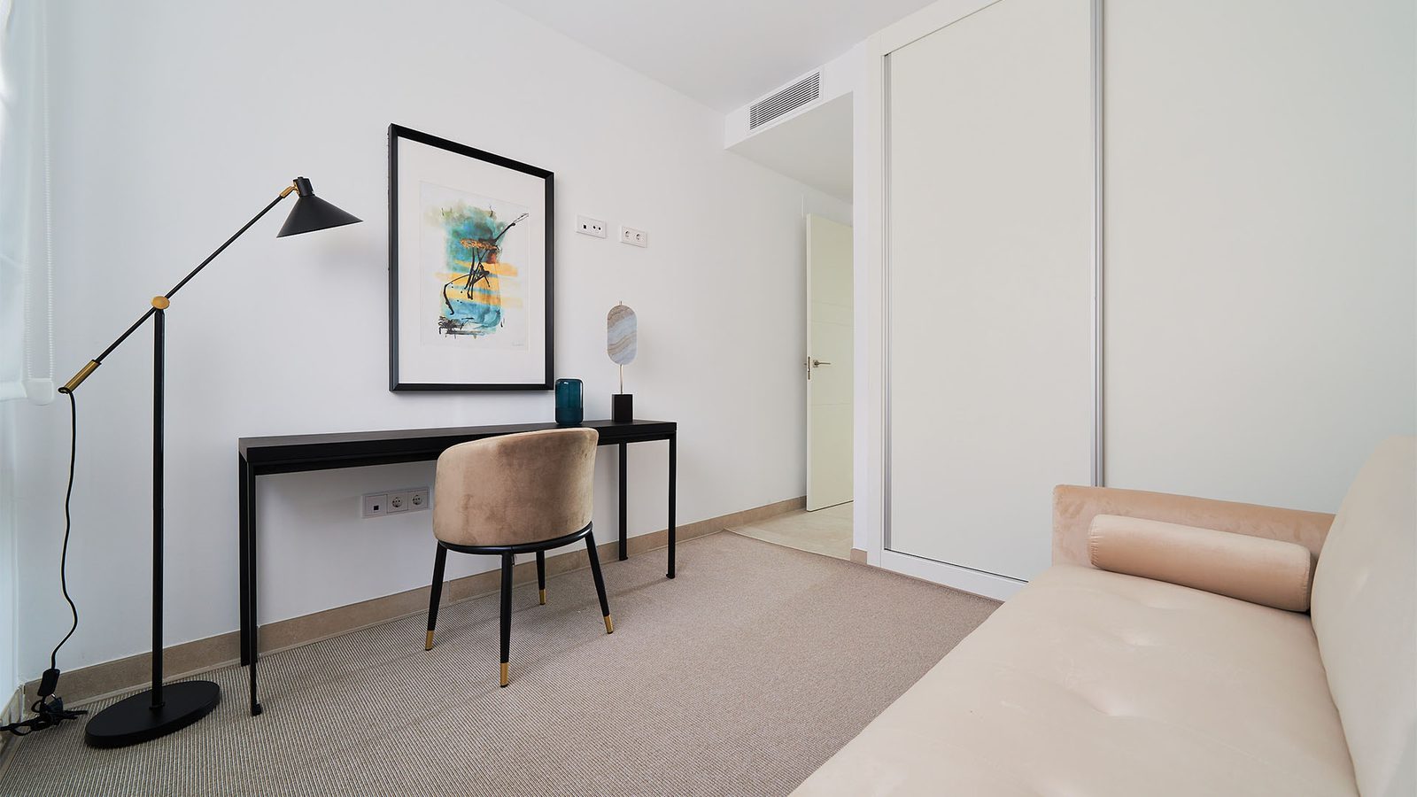Luxury Apartment with Stunning Sea Views in Fuengirola