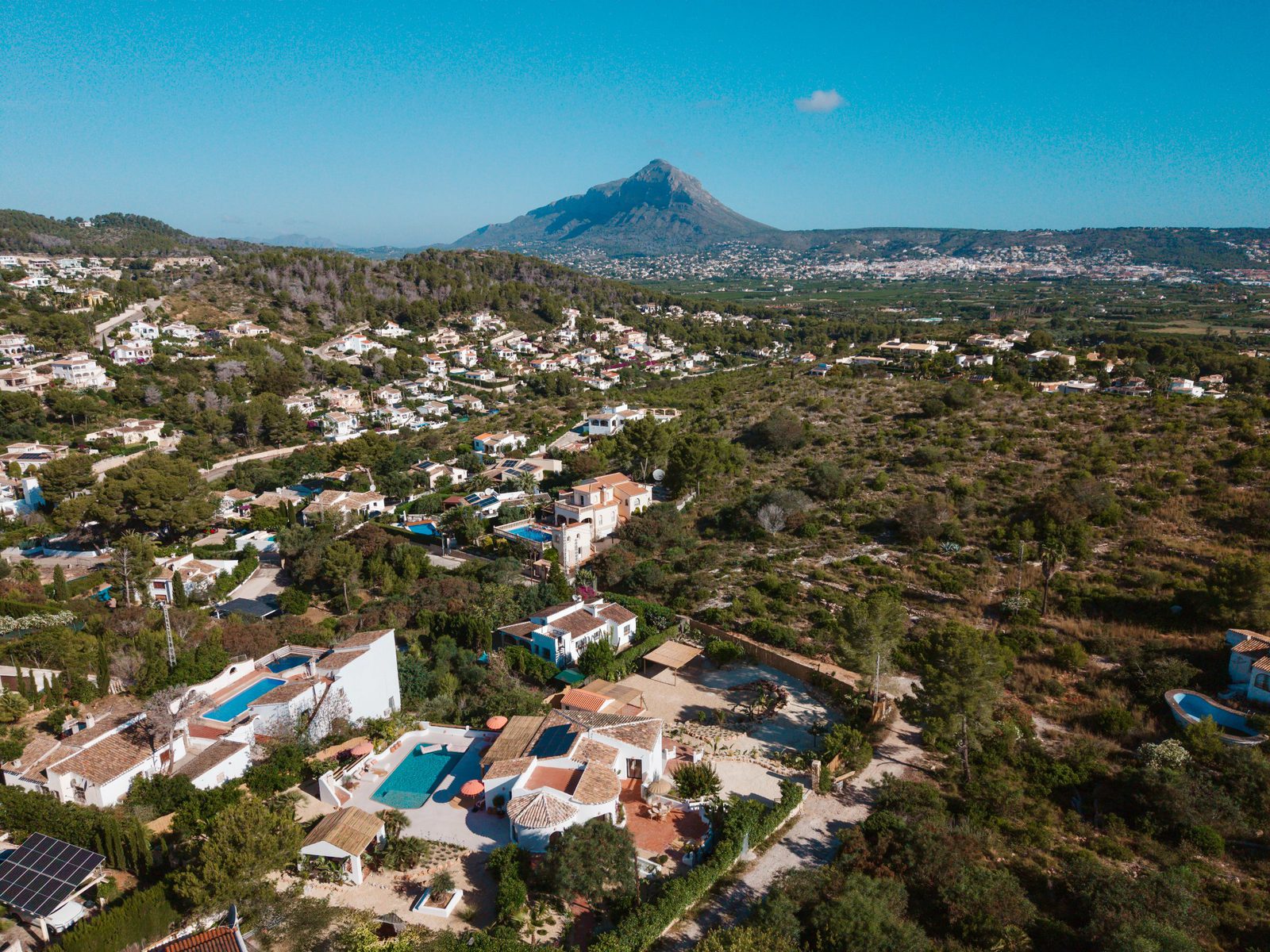 Panoramic mountain and countryside views from a 4-bedroom villa in Javea - The Estates