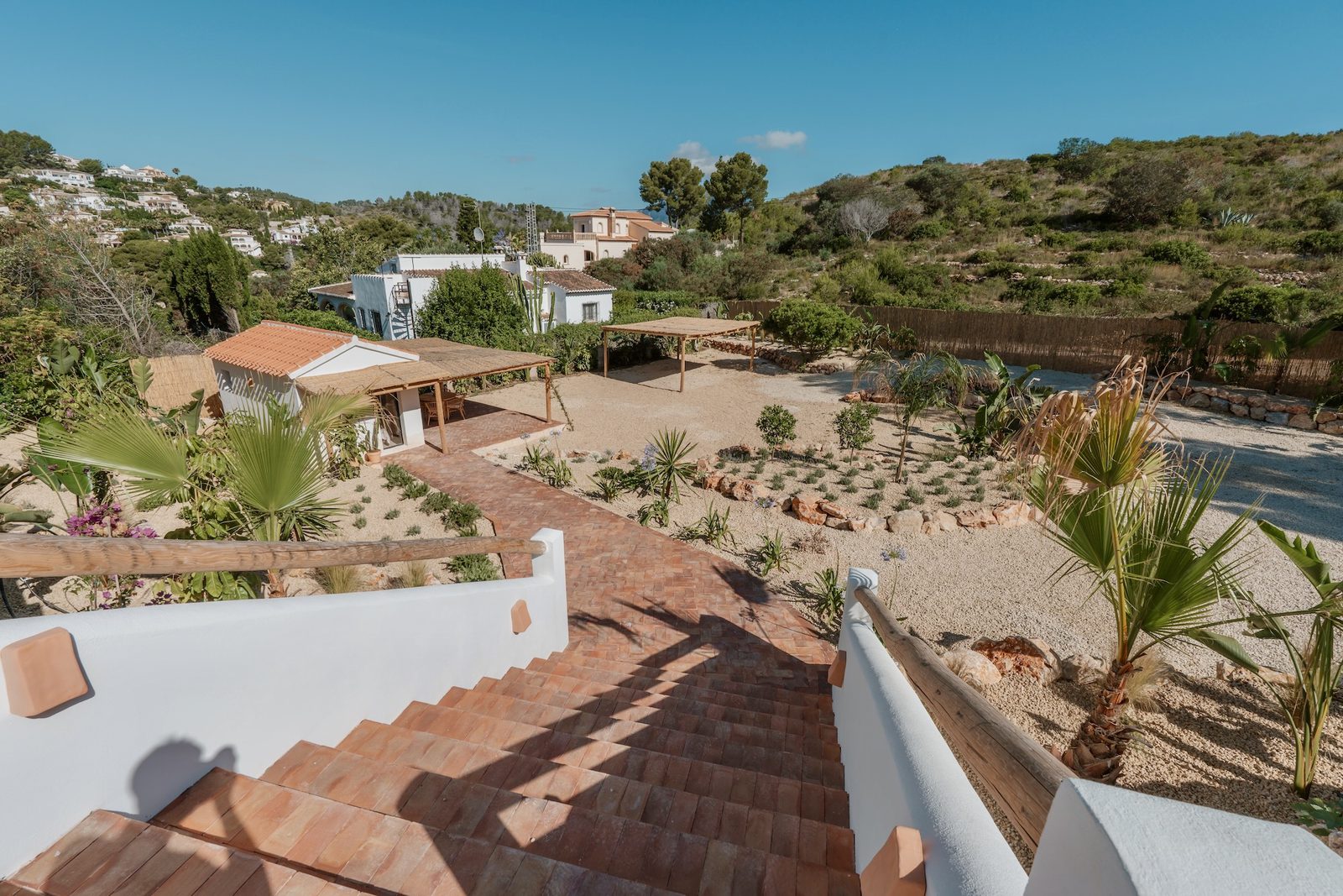 Beautiful garden and outdoor space of a 4-bedroom villa in Javea - The Estates