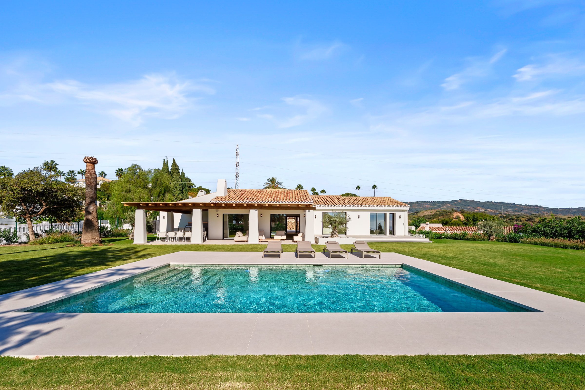 Luxury Villa in El Rosario, Marbella | Villa Serena