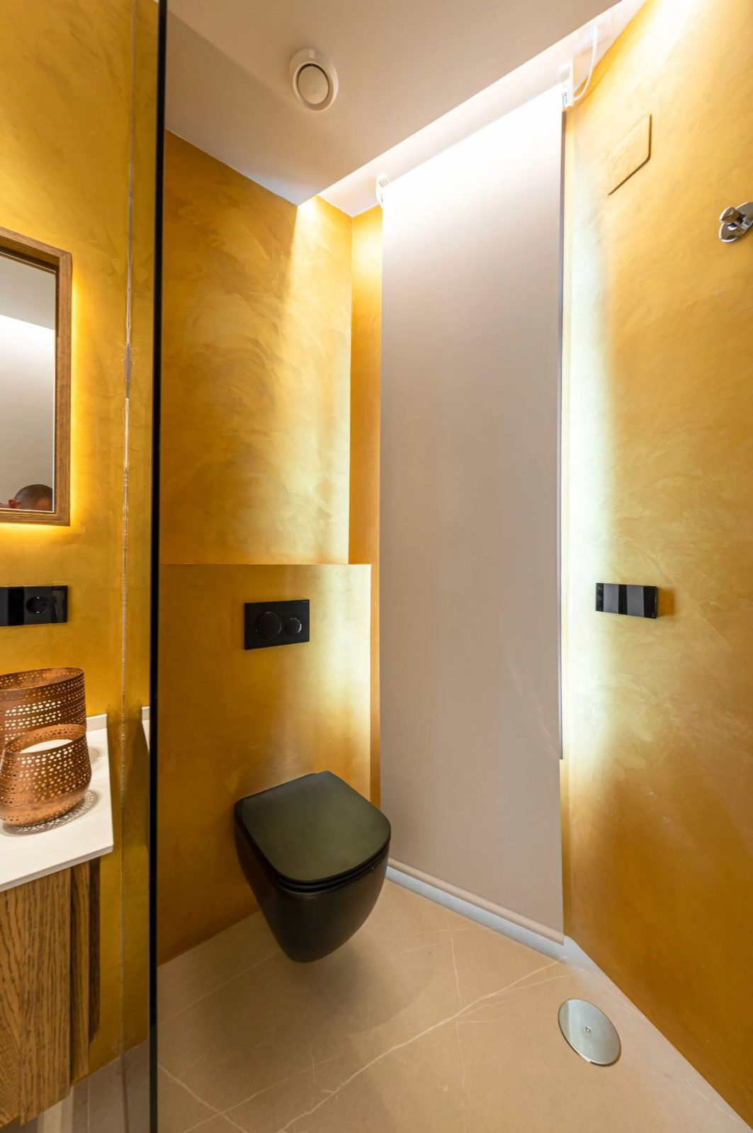 Stylish bathroom interior of a 4-bedroom villa in Benidorm - The Estates