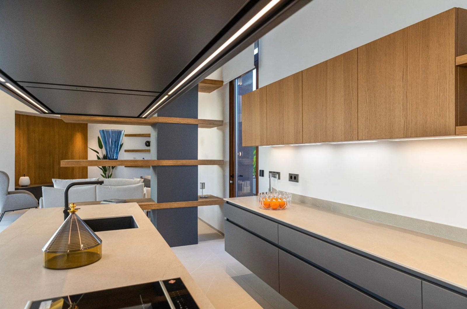 Modern kitchen design in a 4-bedroom villa in Benidorm with sea views - The Estates