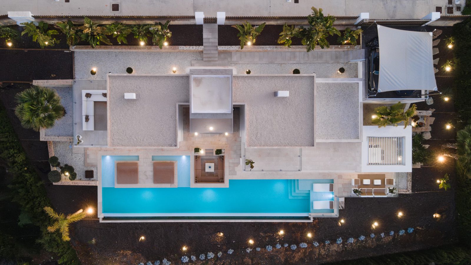 Aerial view of a modern 4-bedroom villa with a pool in Javea - The Estates