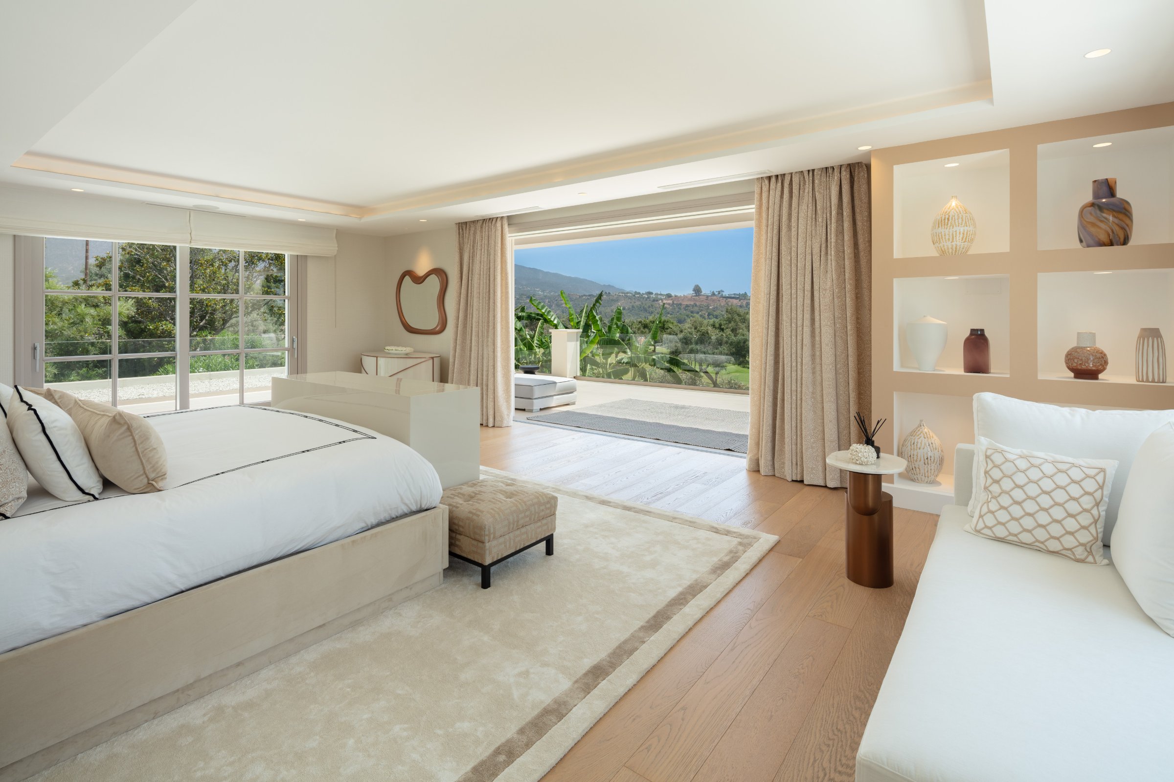 6-bed Villa in Málaga — Frontline Golf Estate in Nueva Andalucía, Marbella | Villa Aloha, photo 26