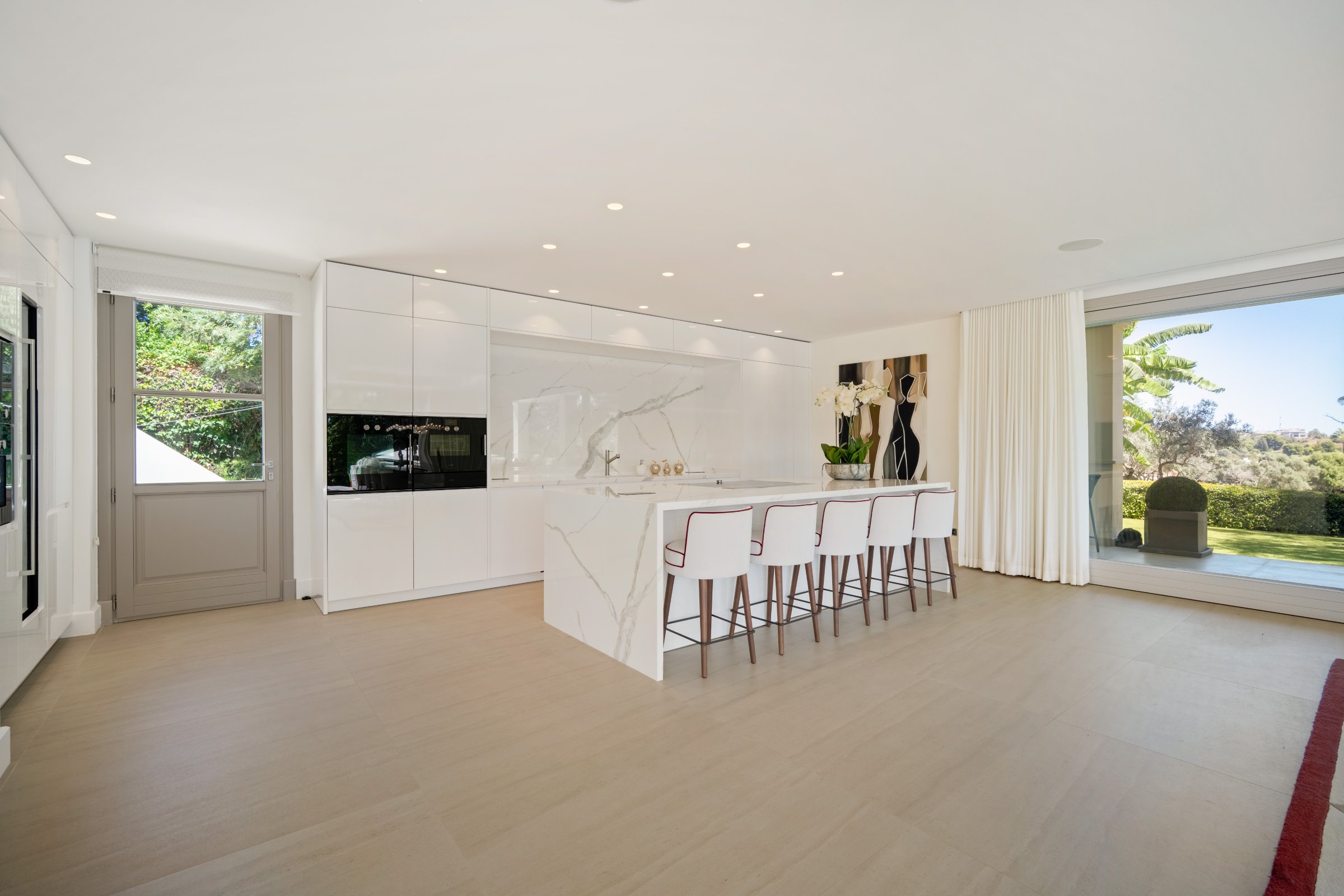 6-bed Villa in Málaga — Frontline Golf Estate in Nueva Andalucía, Marbella | Villa Aloha, photo 20