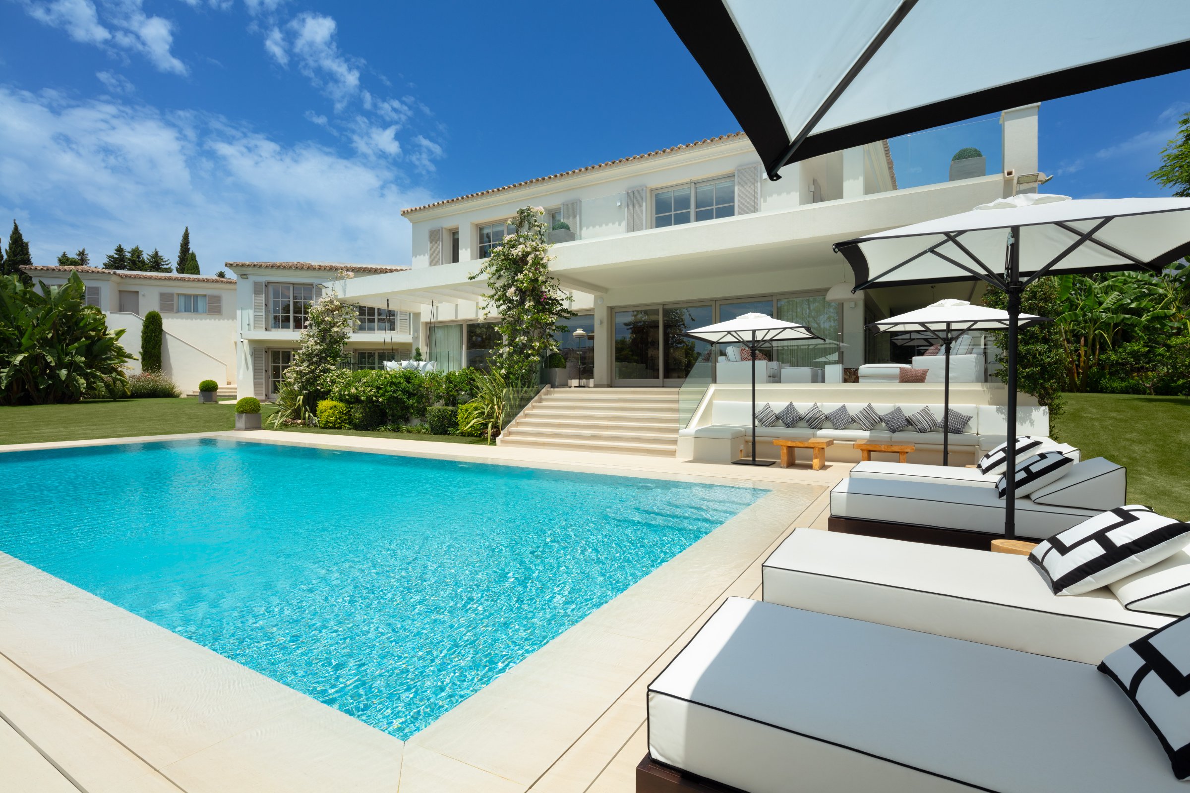 6-bed Villa in Málaga — Frontline Golf Estate in Nueva Andalucía, Marbella | Villa Aloha, photo 46
