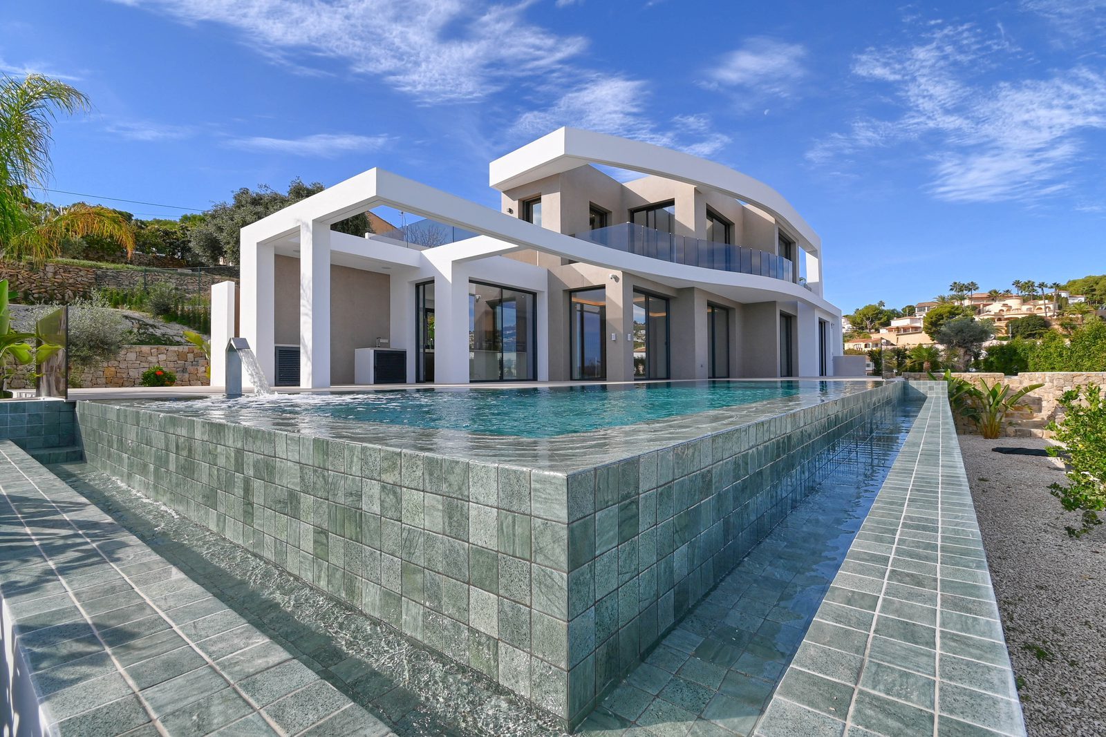 Modern villa with infinity pool and sea views in La Fustera, Benissa - The Estates