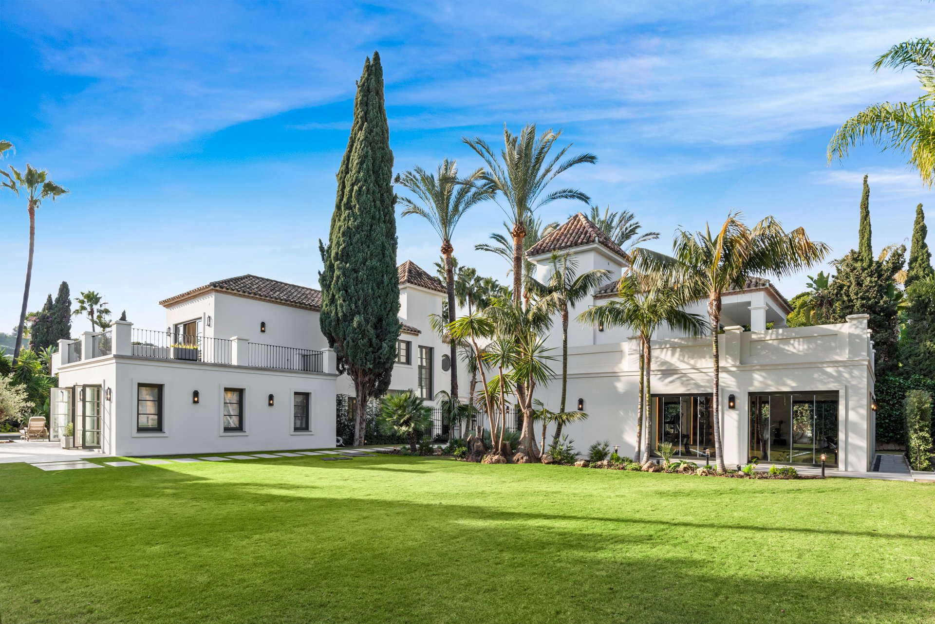 6-bed Villa in Málaga — Luxury Villa in Nueva Andalucía, Marbella | Villa Hacienda, photo 3